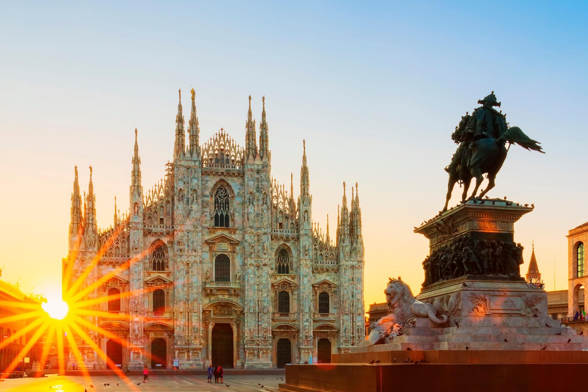 Skip-the-Line Duomo & La Scala Museum Guided Tour in Milan - Image 1