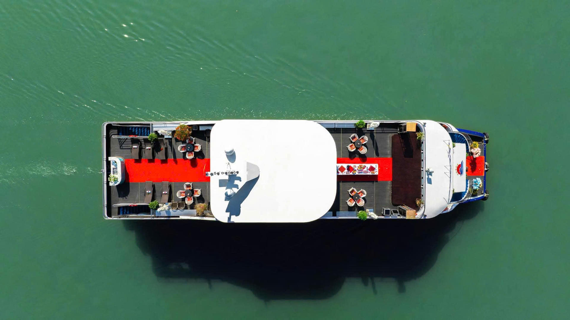 Harmony Luxury Cruise: Ha Long Bay,Sung Sot & Ti Top - Thumbnail 15