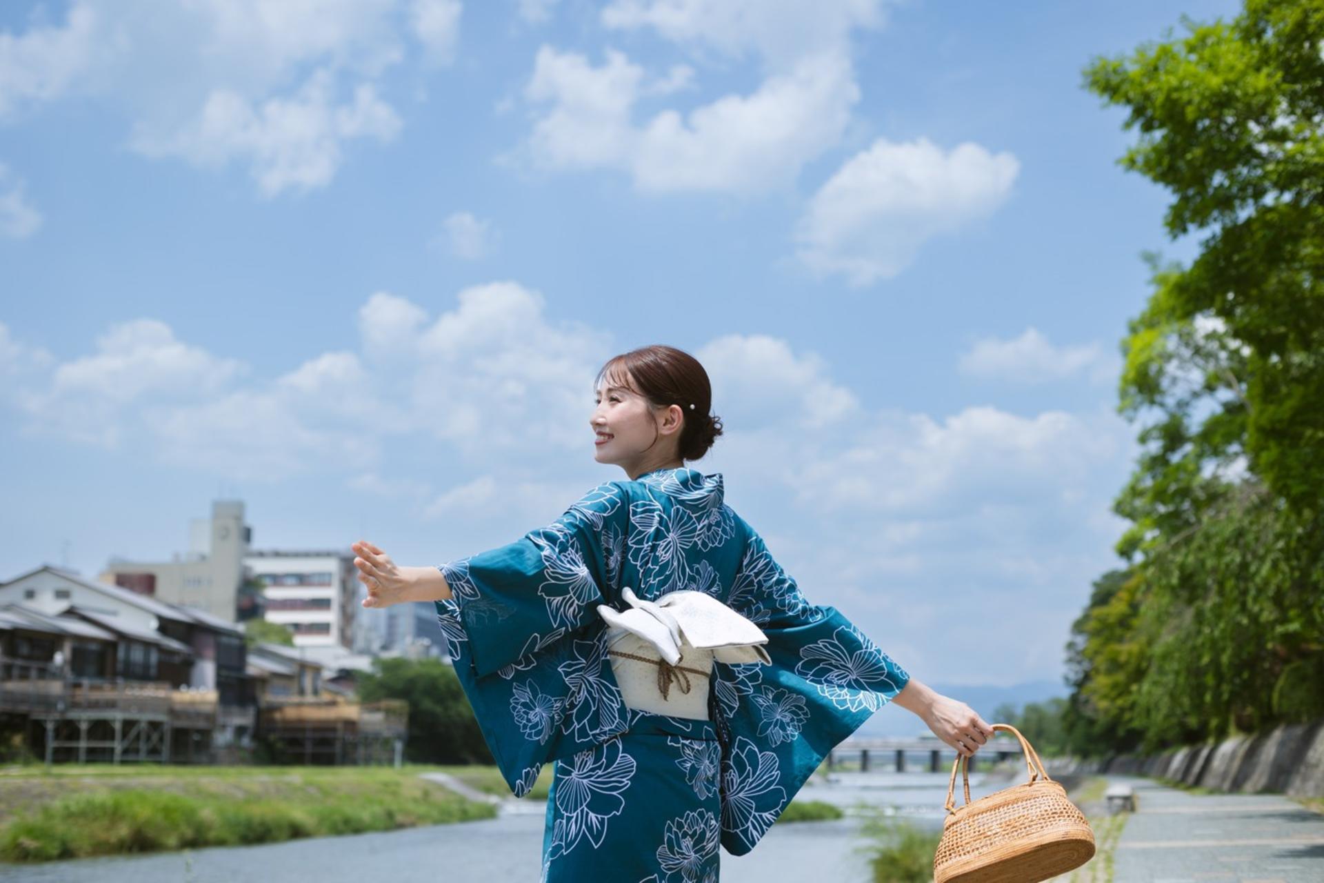 [Tekuteku Kyoto Kiyomizu Store]Kimono Experience and Hair Styling - Thumbnail 6