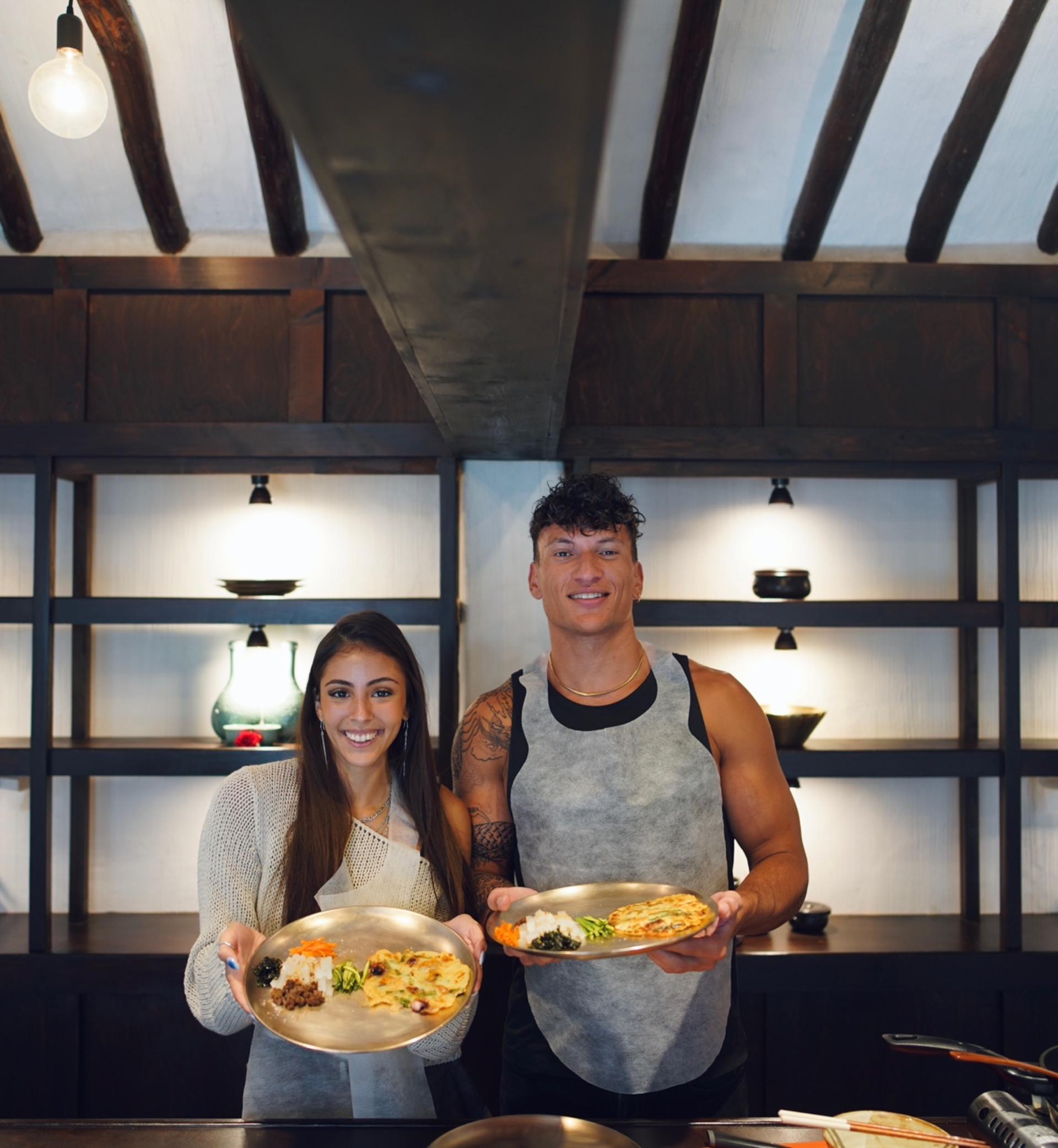 Royal Seoul Cooking Class in a 100-Year-Old Hanok - Thumbnail 46