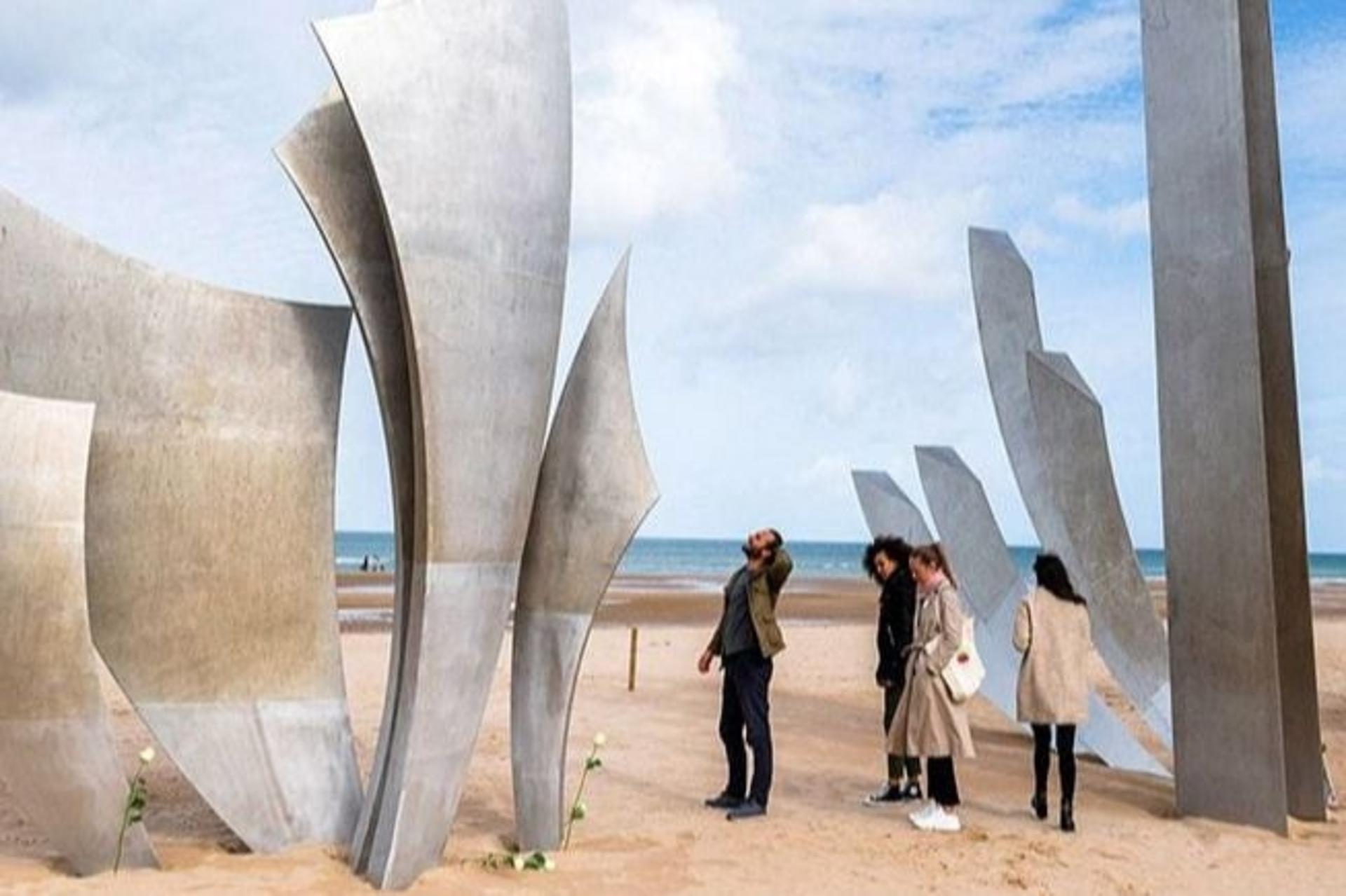Normandy D-Day Landing Beaches Full Day Guided Tour from Paris - Thumbnail 4