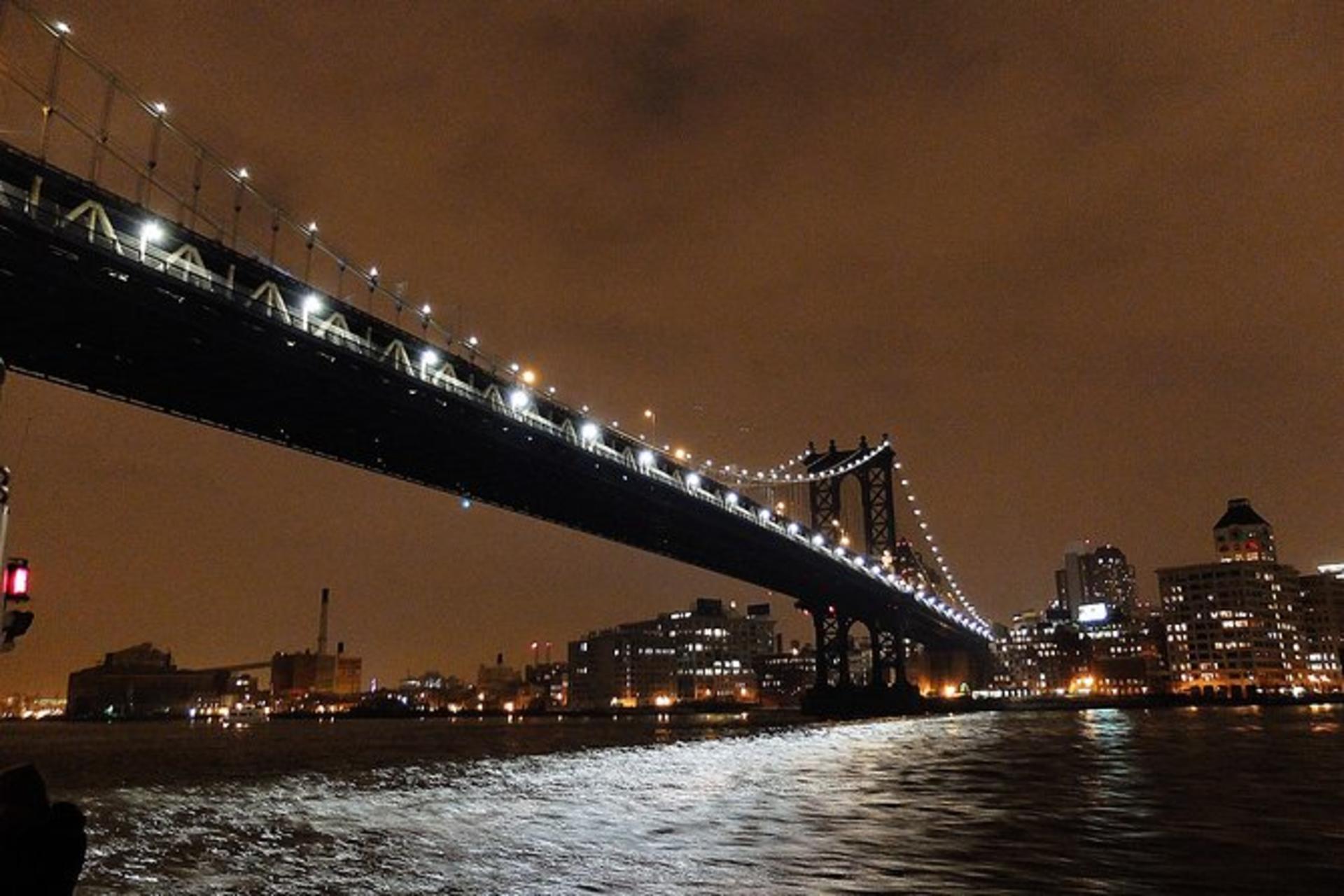 New York Harbor Lights Cruise by Circle Line - Thumbnail 5
