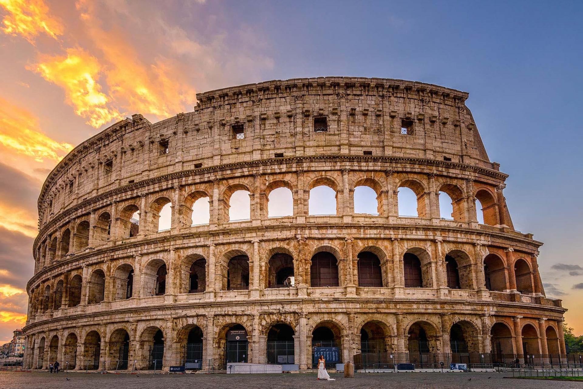 The Colosseum and Ancient Rome Guided Tour - Image 1