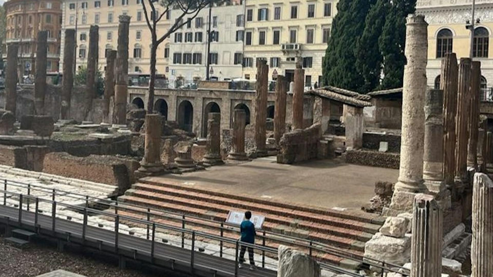 Archeological Area Largo Argentina in Rome - Image 1