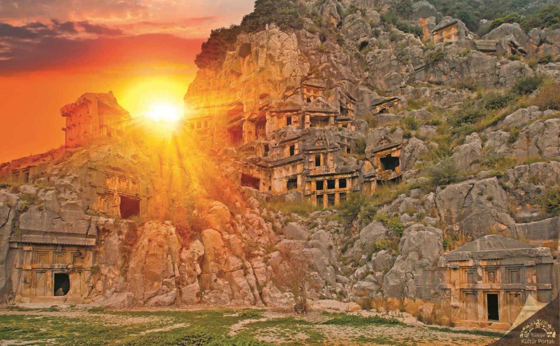 Antalya: Demre & Myra Tour with Kekova Sunken City Boat Trip - Thumbnail 9