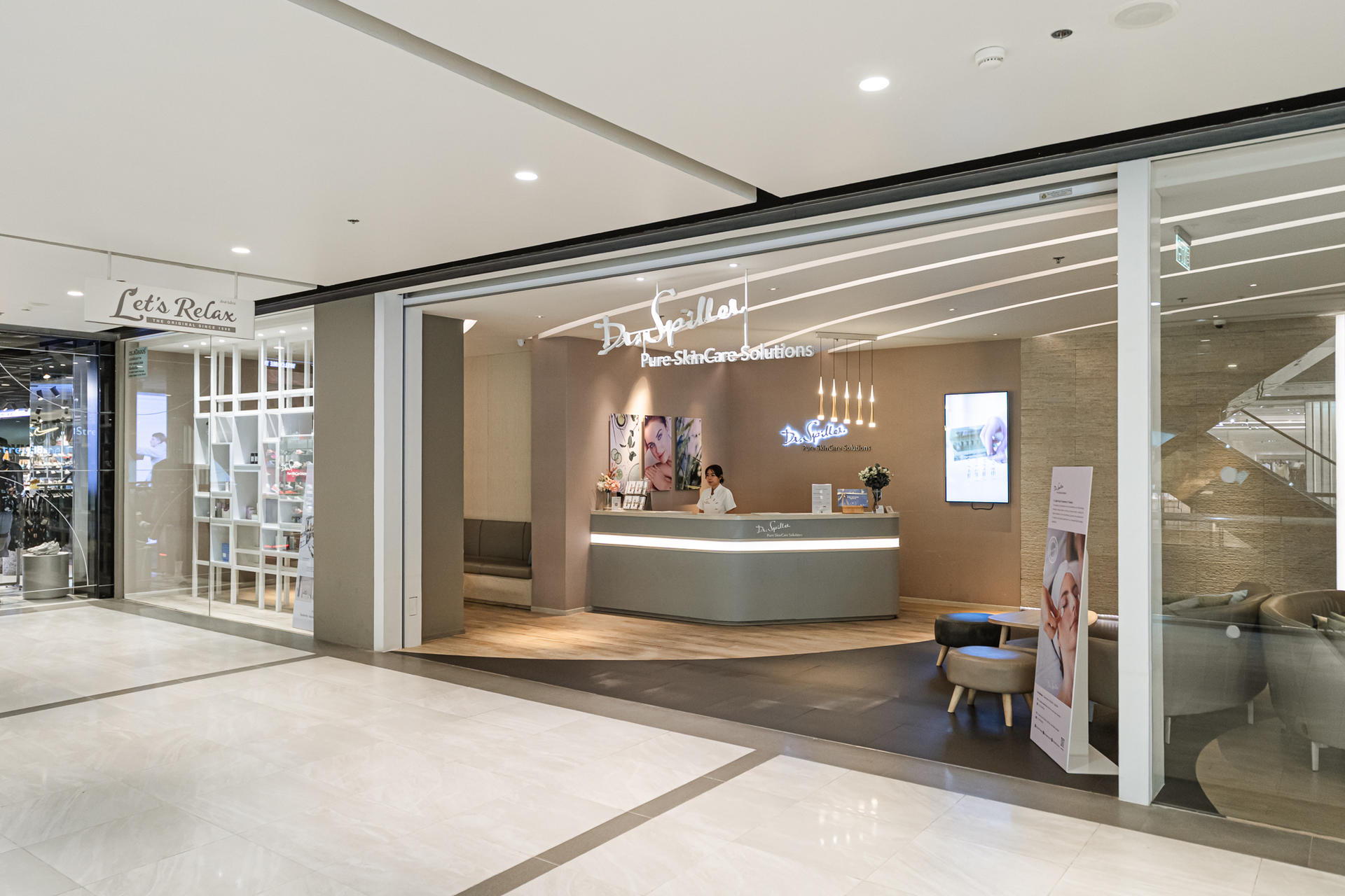 Dr. Spiller Pure Skin Care Solutions at Central World in Bangkok - Thumbnail 2