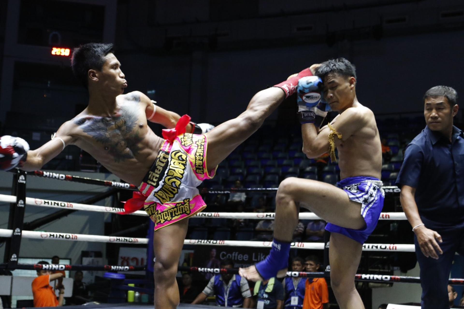 Muay Thai Match Ticket at Lumpinee Boxing Stadium - Image 1