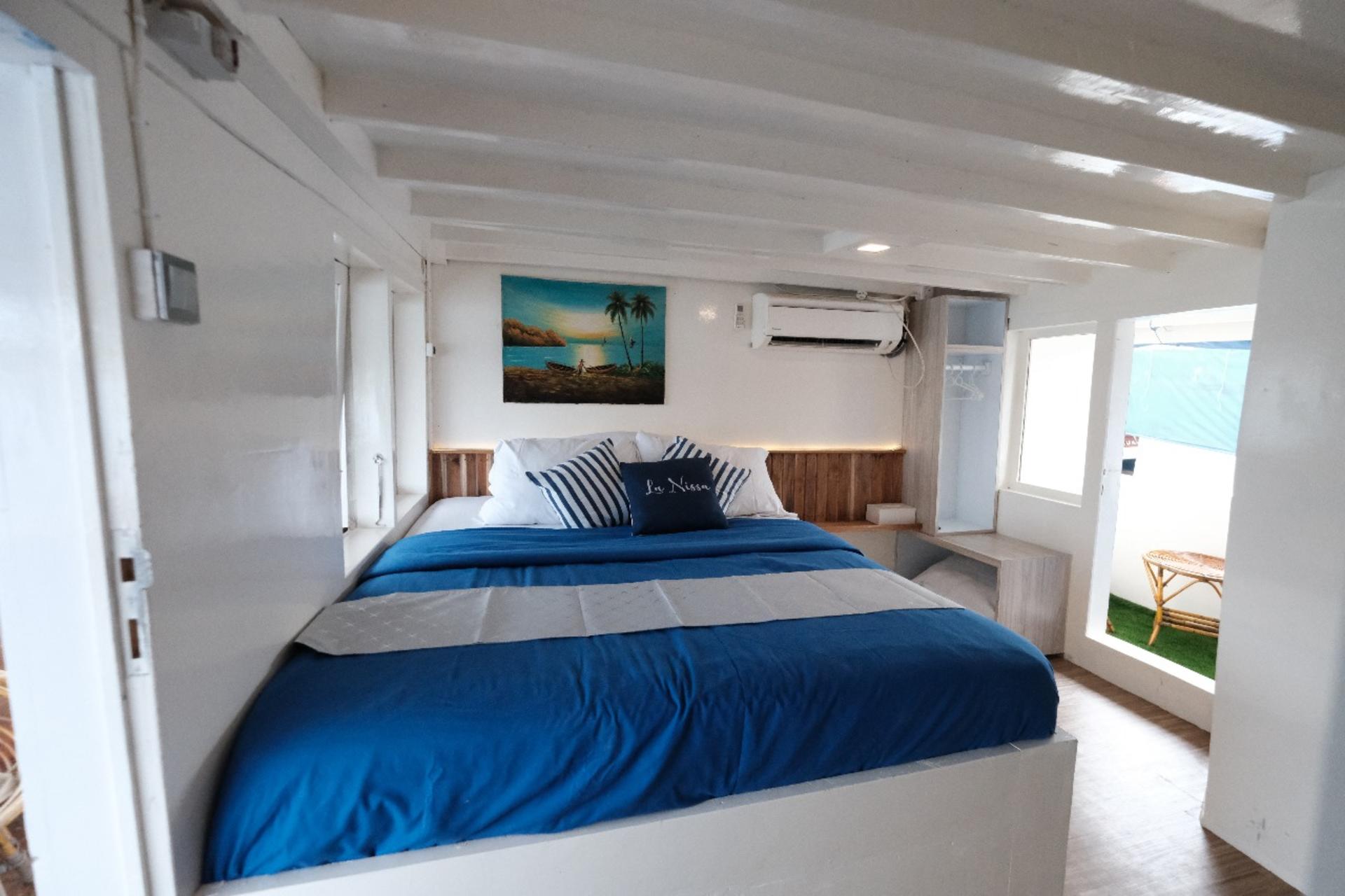 [Deluxe Phinisi] 3D2N Sailing Liveaboard from Labuan Bajo - Thumbnail 8
