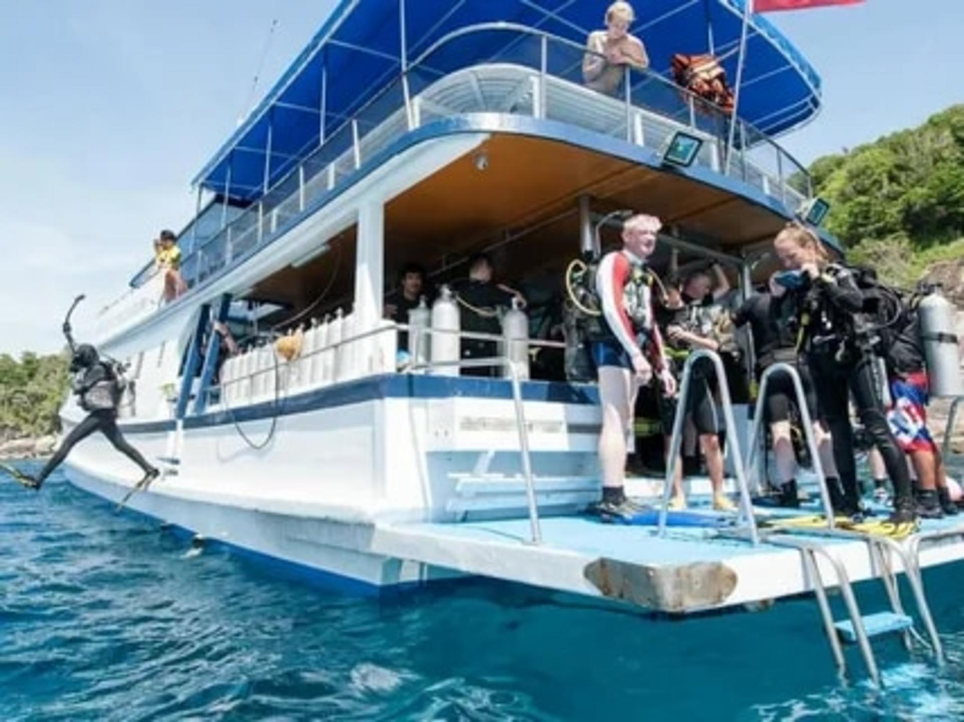 Scuba Diving for Beginners in Marmaris and Icmeler - Thumbnail 2