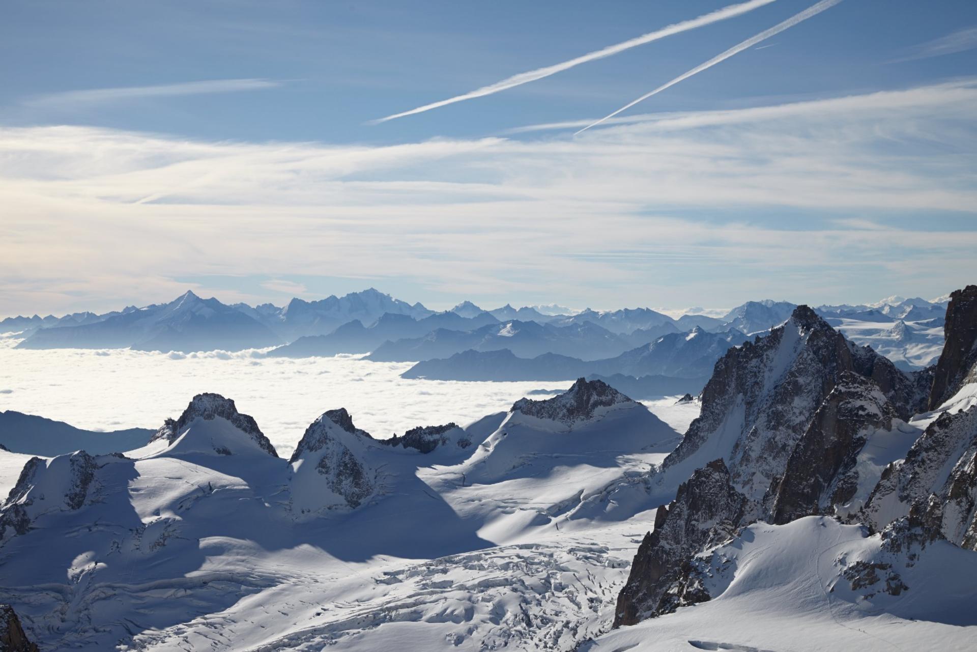 Chamonix Mont Blanc Guided Day Tour - Thumbnail 2