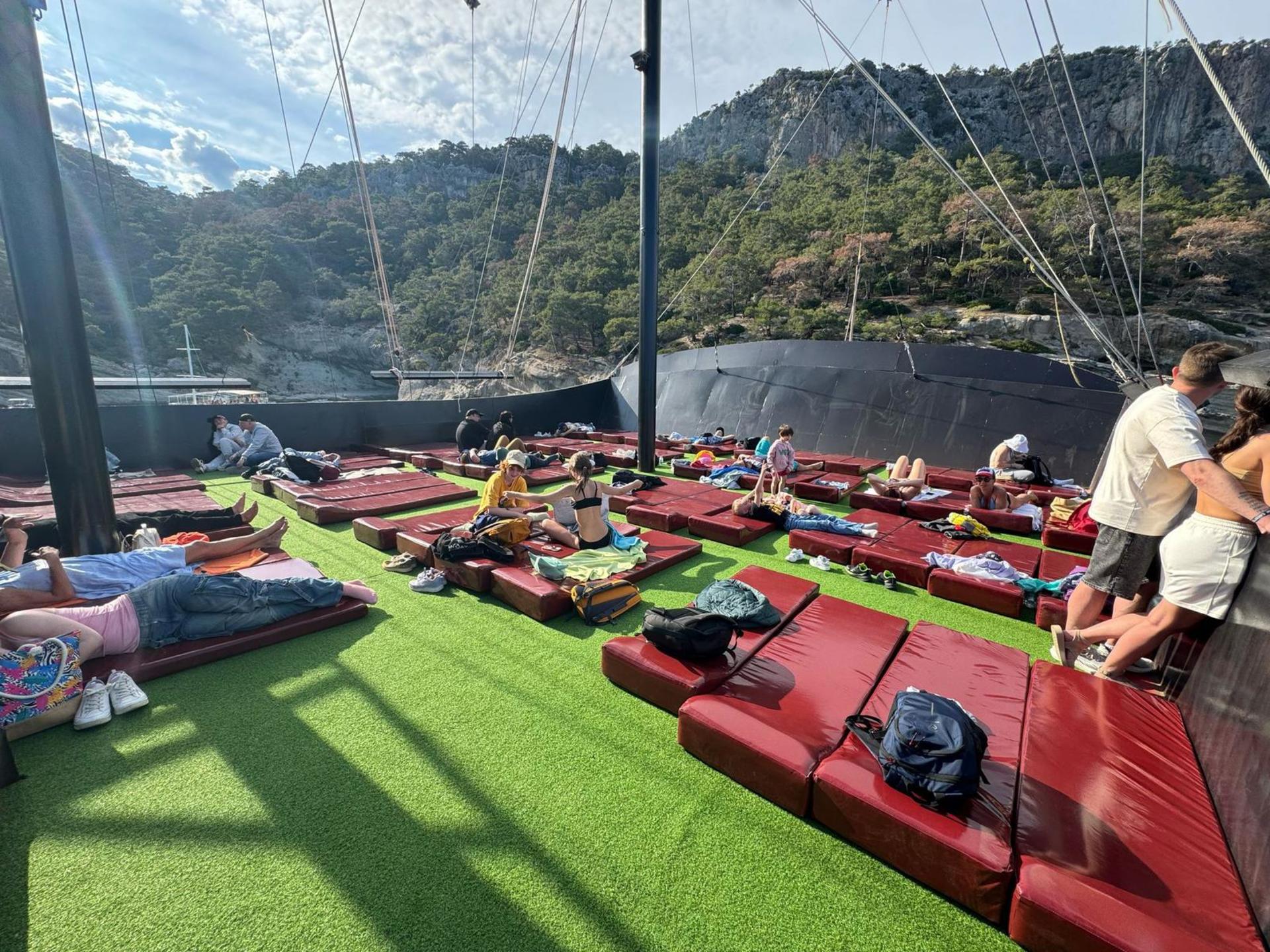 Red Dragon Boat Tour in Kemer - Thumbnail 2
