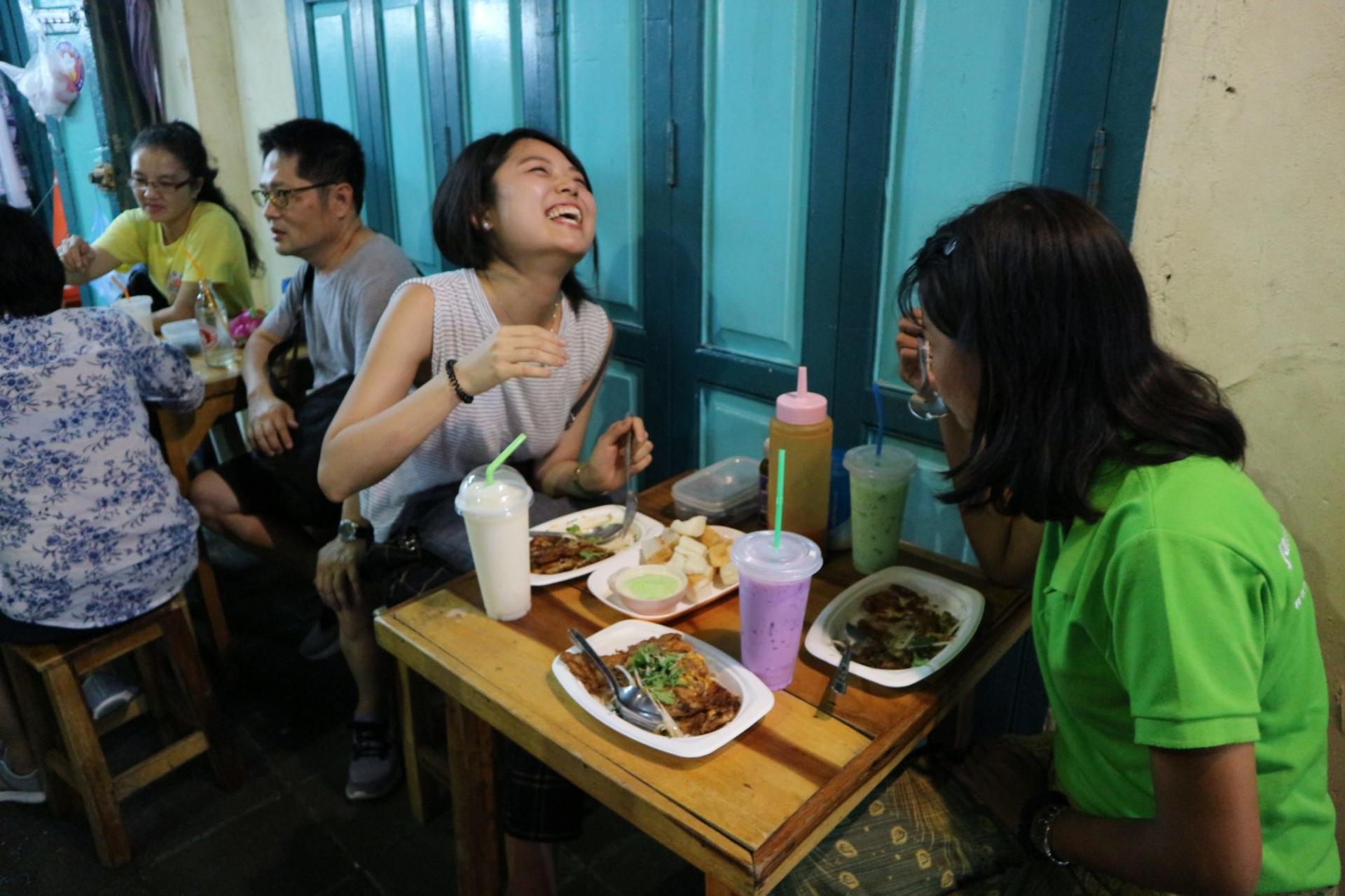 E-Scooter Night Tour with Local Street Food - Thumbnail 5