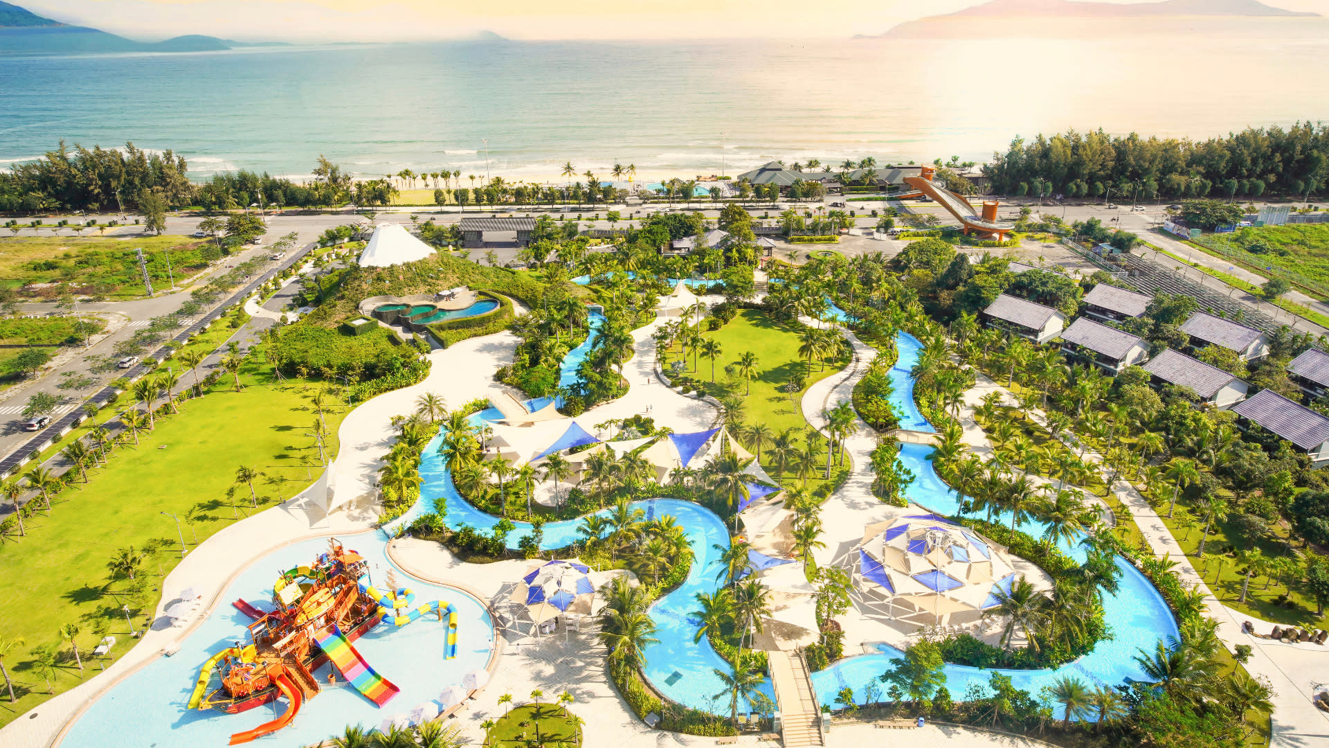 Mikazuki Water Park Ticket in Da Nang  - Thumbnail 2