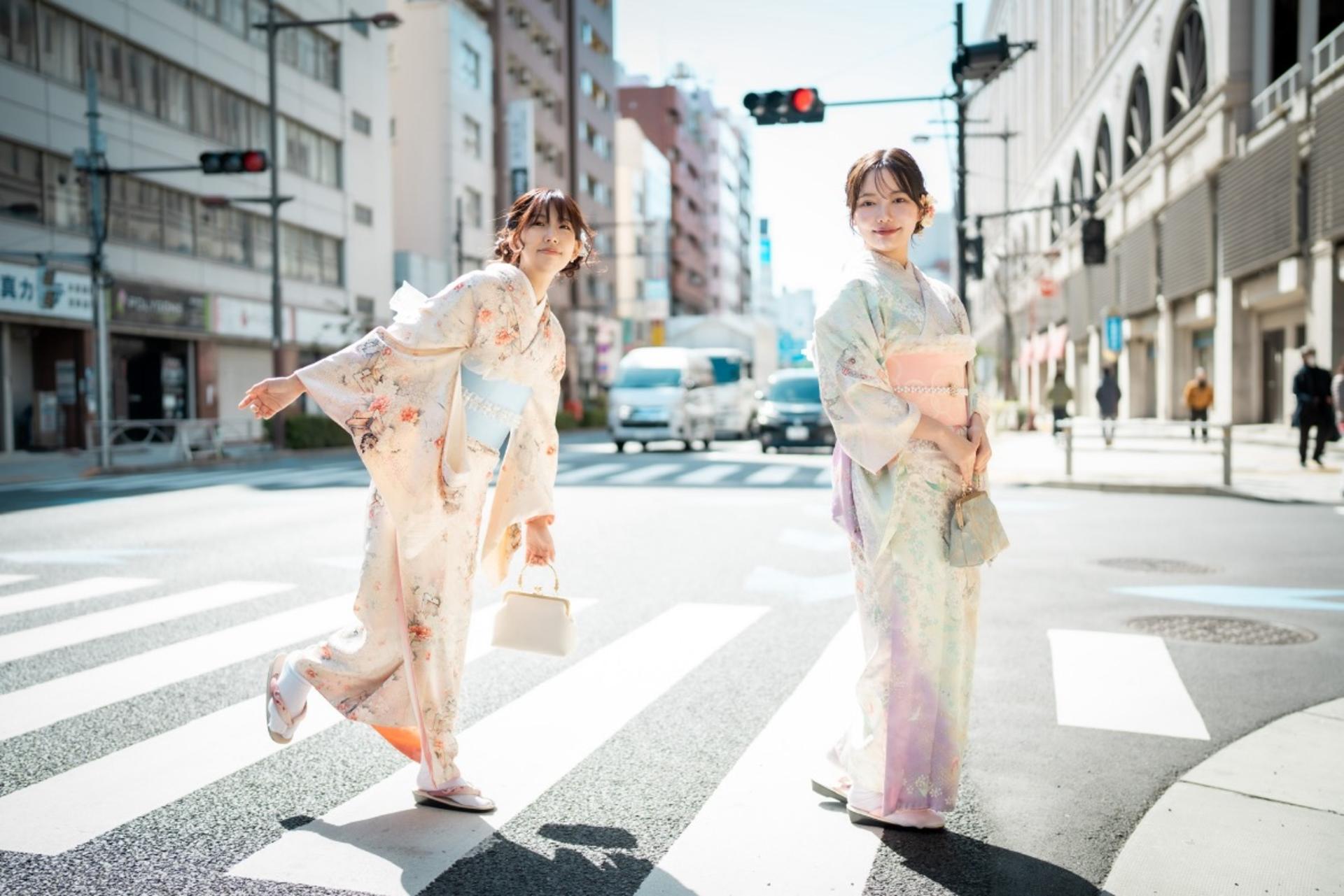 Asakusa Kimono Rental & Photography by KIMONO-U - Thumbnail 13