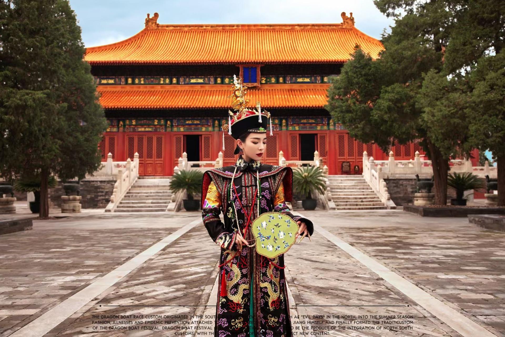 Beijing Hanfu · Ancient Costume Photography Experience (Costume Rental + Photographer Follow-up + Exquisite Makeup/Hairstyle) - Thumbnail 8
