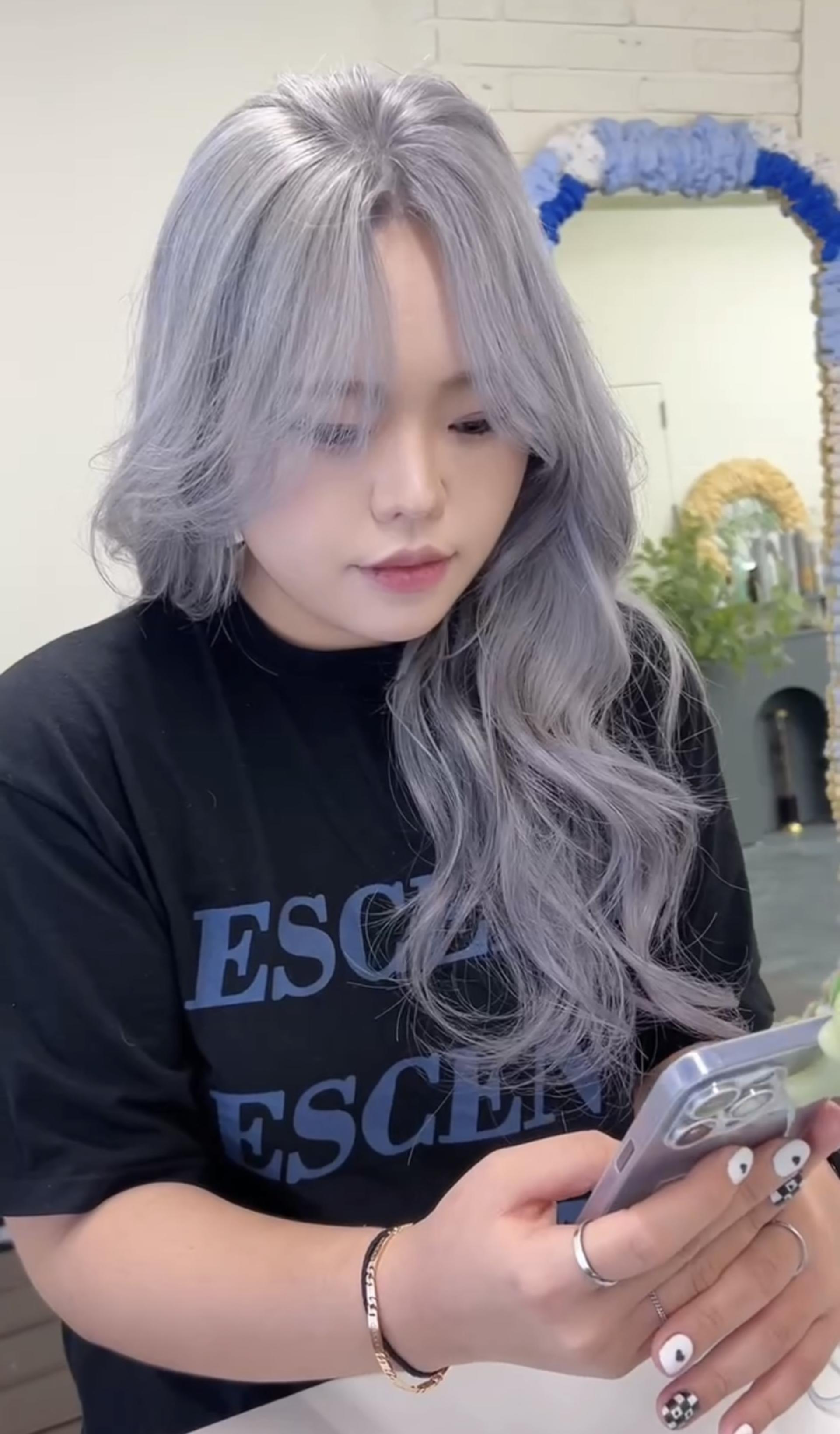Lee Chul Hair KerKer Color & Perm hair Service in Seoul, Wangsimni - Thumbnail 23