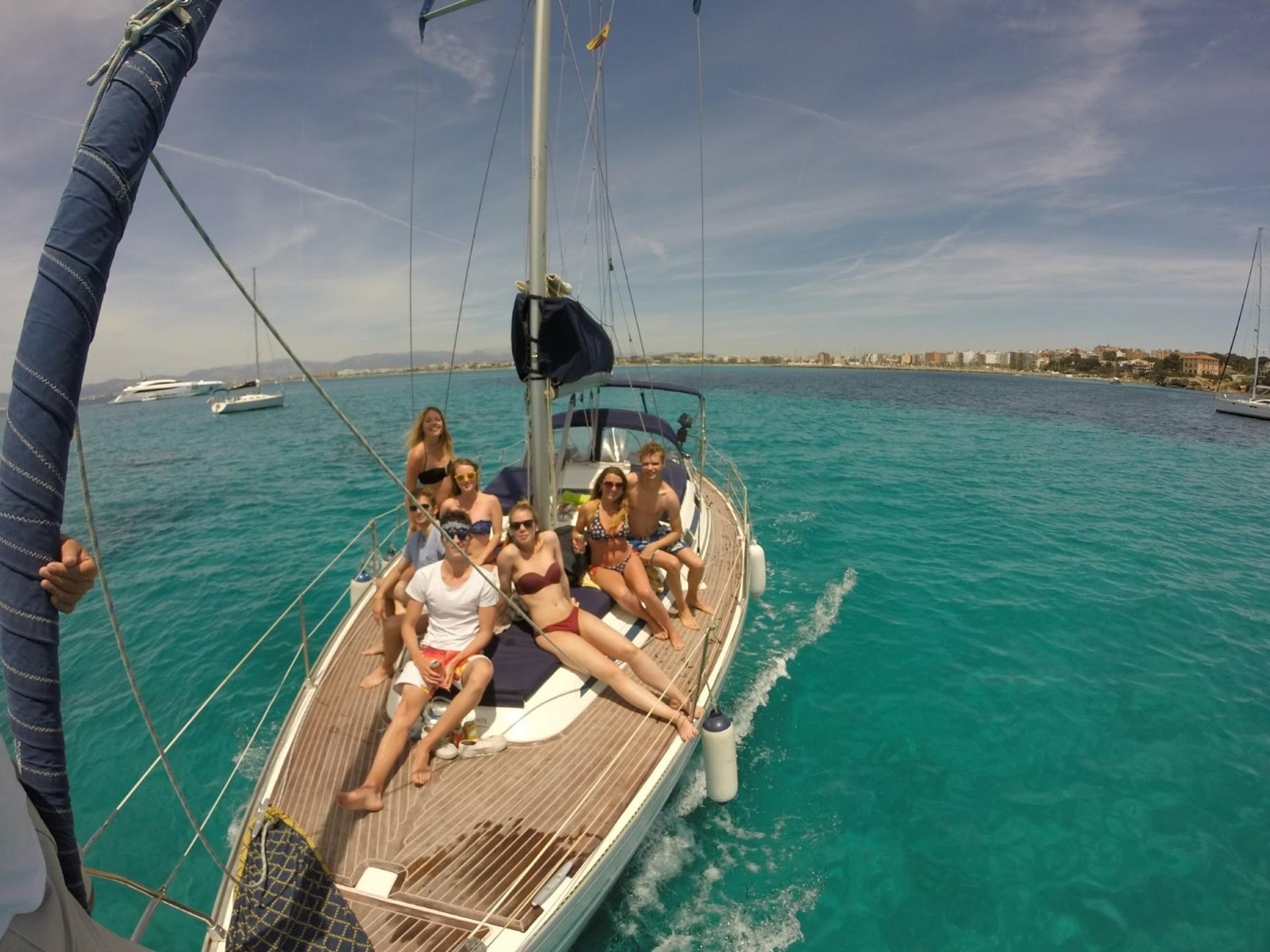 Palma Bay on a sailing boat - small group - Thumbnail 3