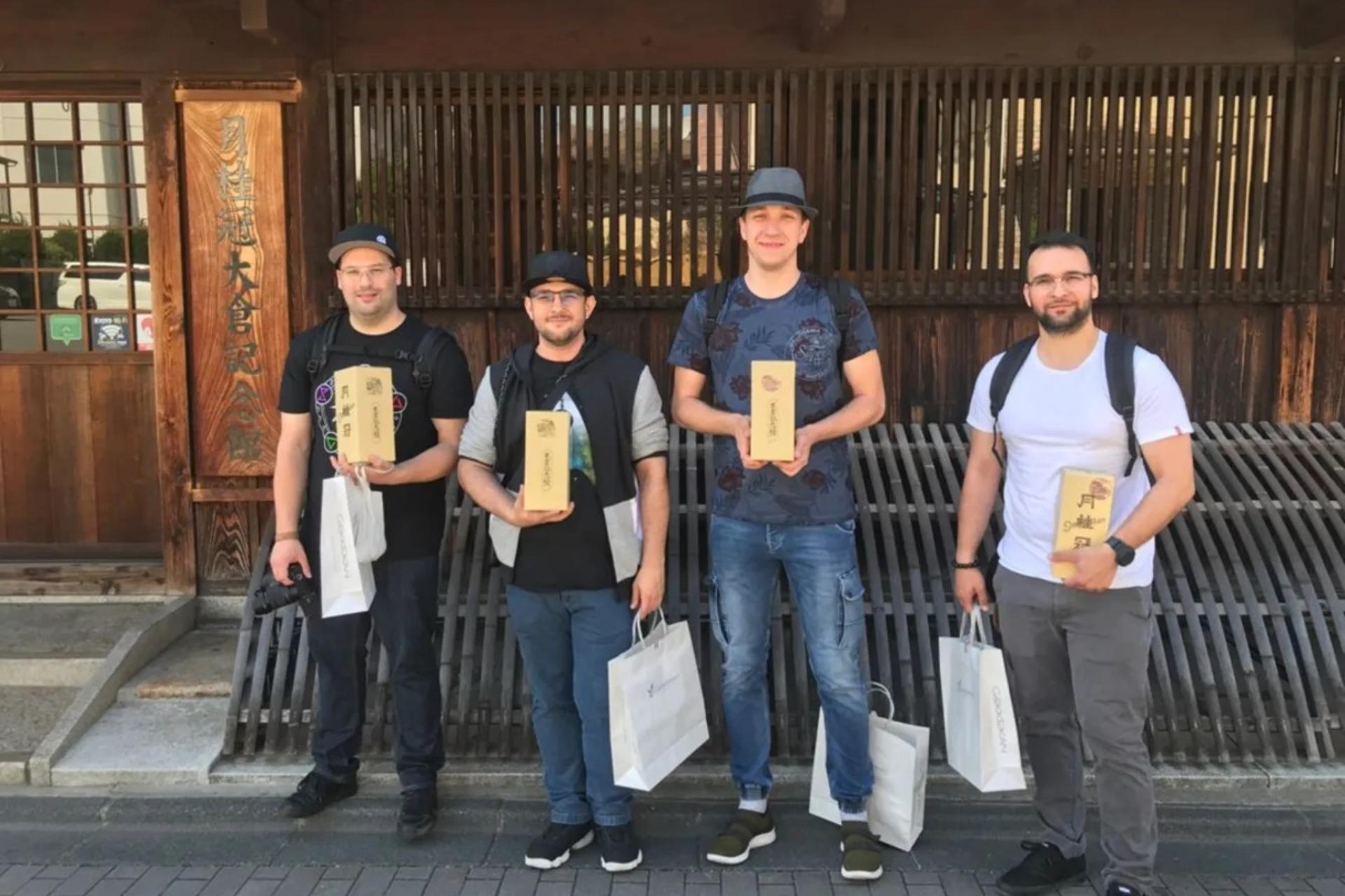 Kyoto Sake Tour in Fushimi: 18 Sake Tastings & Historic Breweries - Thumbnail 26
