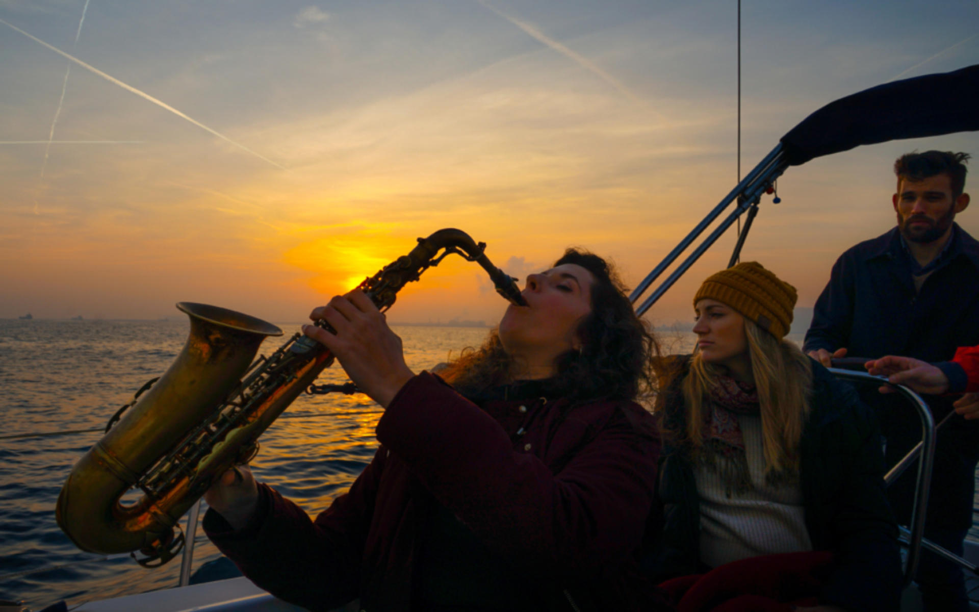 Sunset Sailing with Live Spanish Guitar or Saxophone - Thumbnail 2