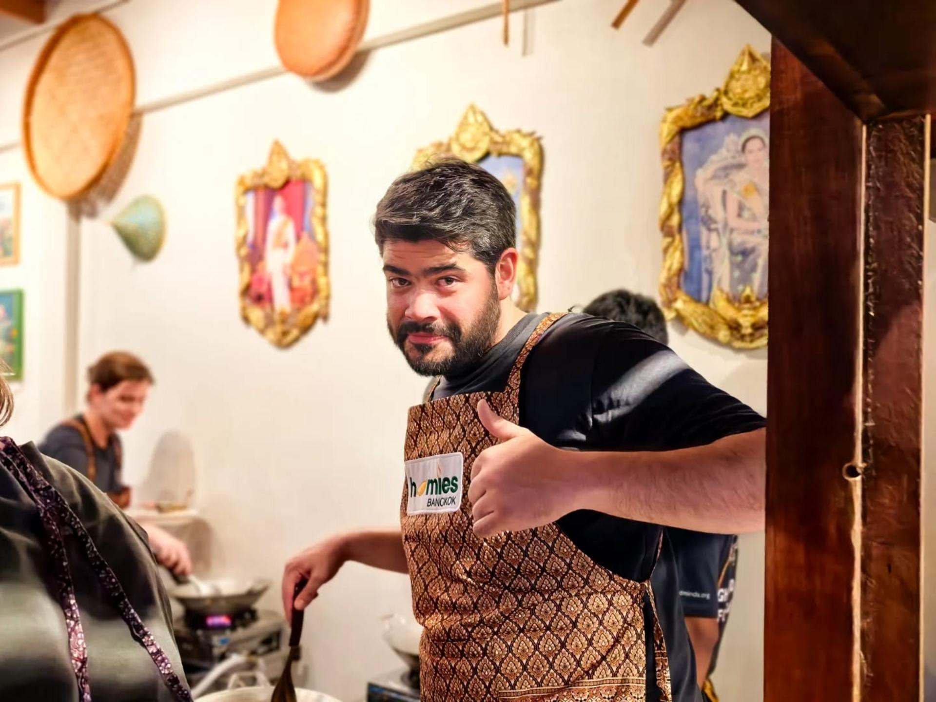 Homies Thai cooking class - Thumbnail 30