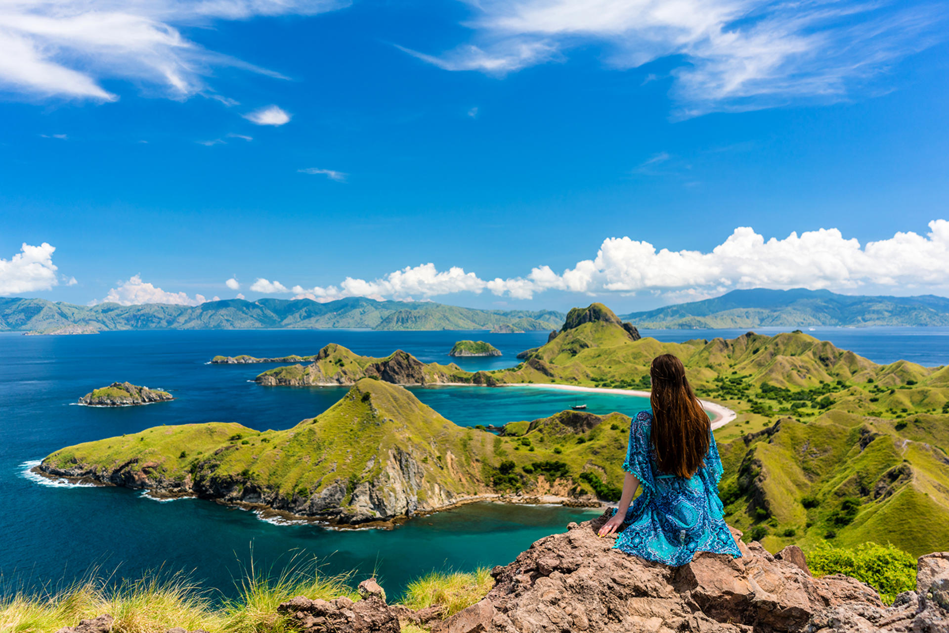 Labuan Bajo Padar & Kanawa Islands Full-Day Island Hopping Tour - Thumbnail 9