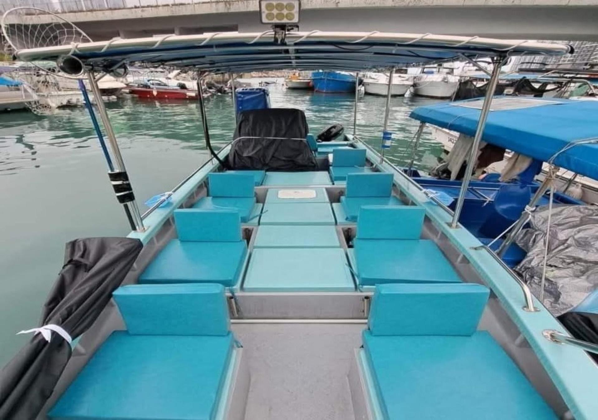 Ji Son Fishing Hong Kong Water Private Boat Fishing Group - Image 1