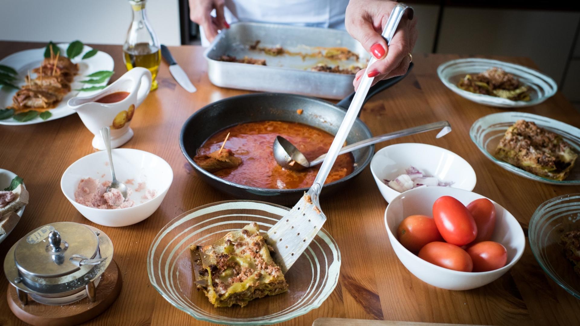 Pasta and tiramisu cooking class in Parma  - Thumbnail 5
