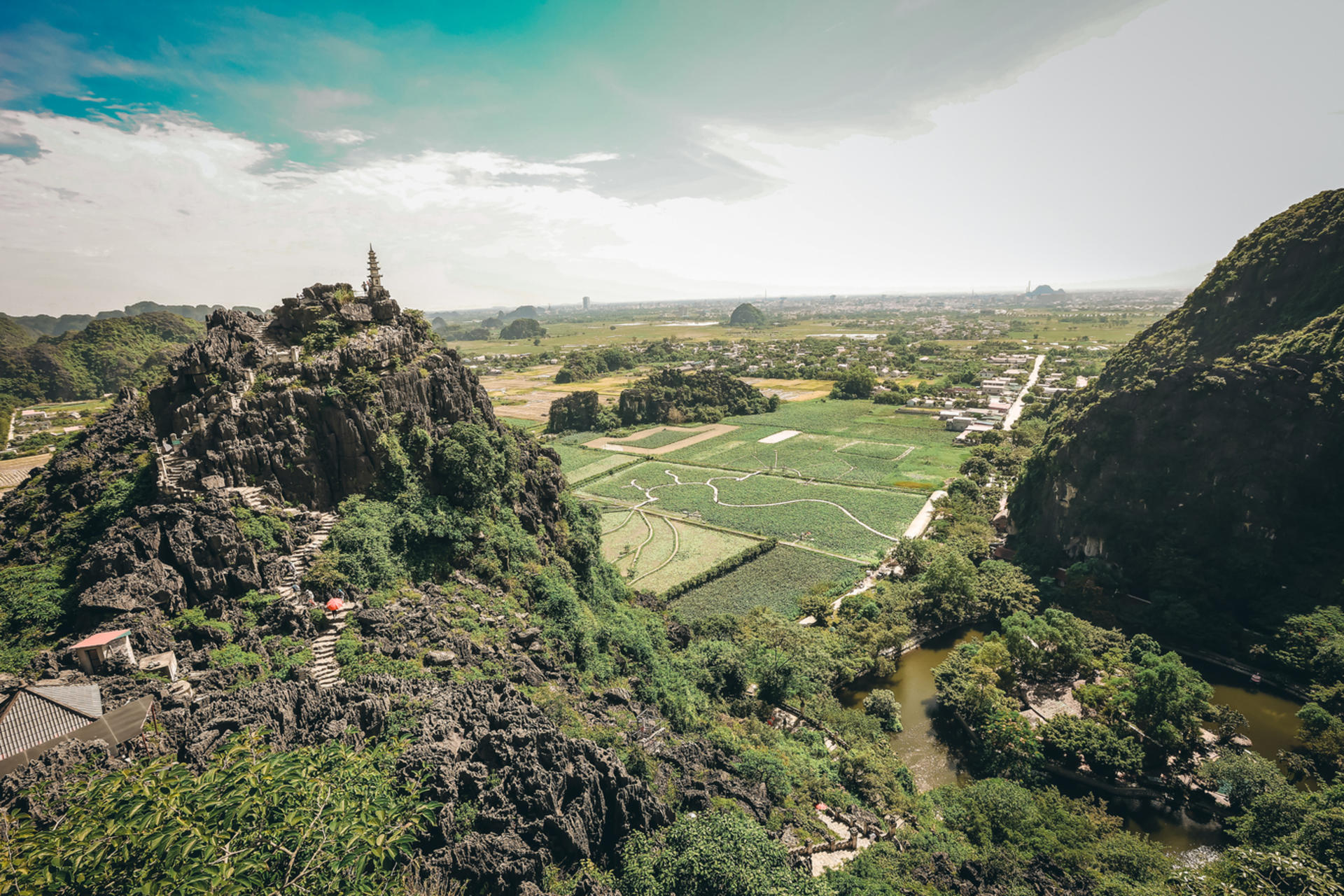 Explore Ninh Binh's Best: Hoa Lu, Tam Coc, and Mua Cave - Thumbnail 8