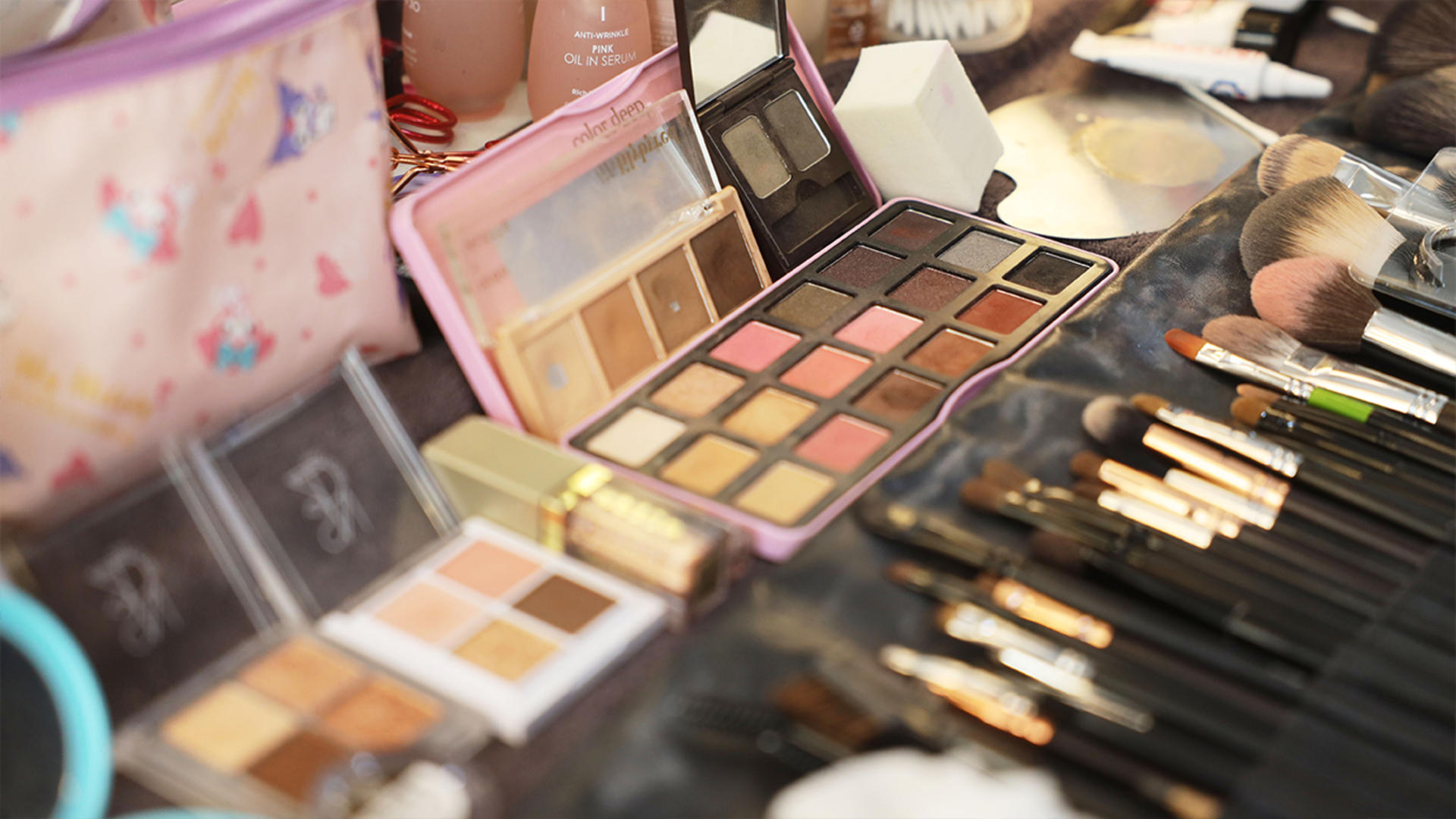 K-Beauty & K-Pop Hair & Makeup at LuLu Studio Gyeongbokgung - Thumbnail 13
