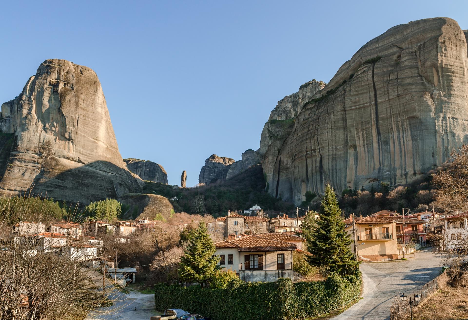 Meteora Day Tour from Athens, 9 ΑΜ start, Sea Stops, Caves & Lunch - Thumbnail 46