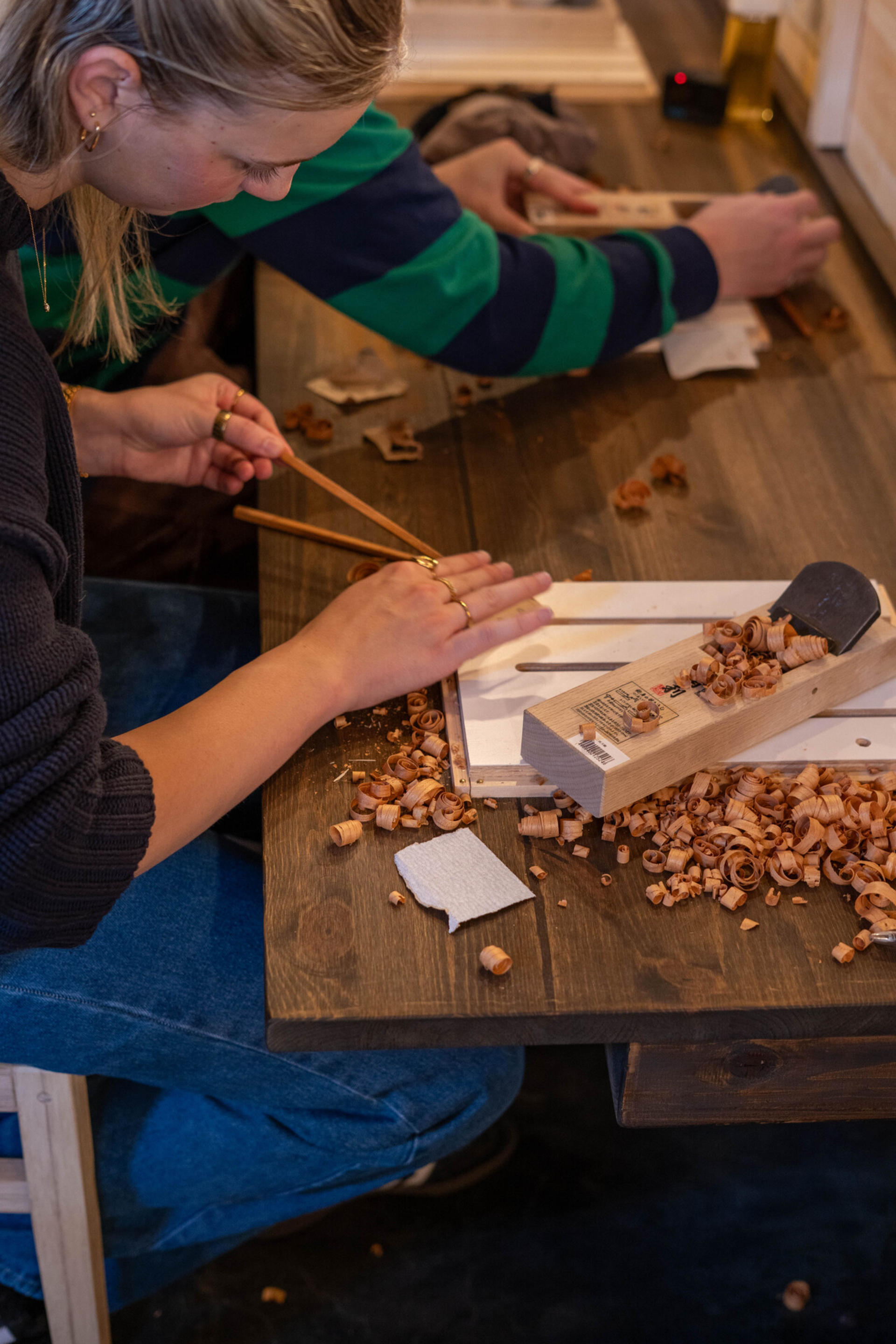 Kyoto: Gion Make Your Own Chopsticks with Engraving Option - Thumbnail 6