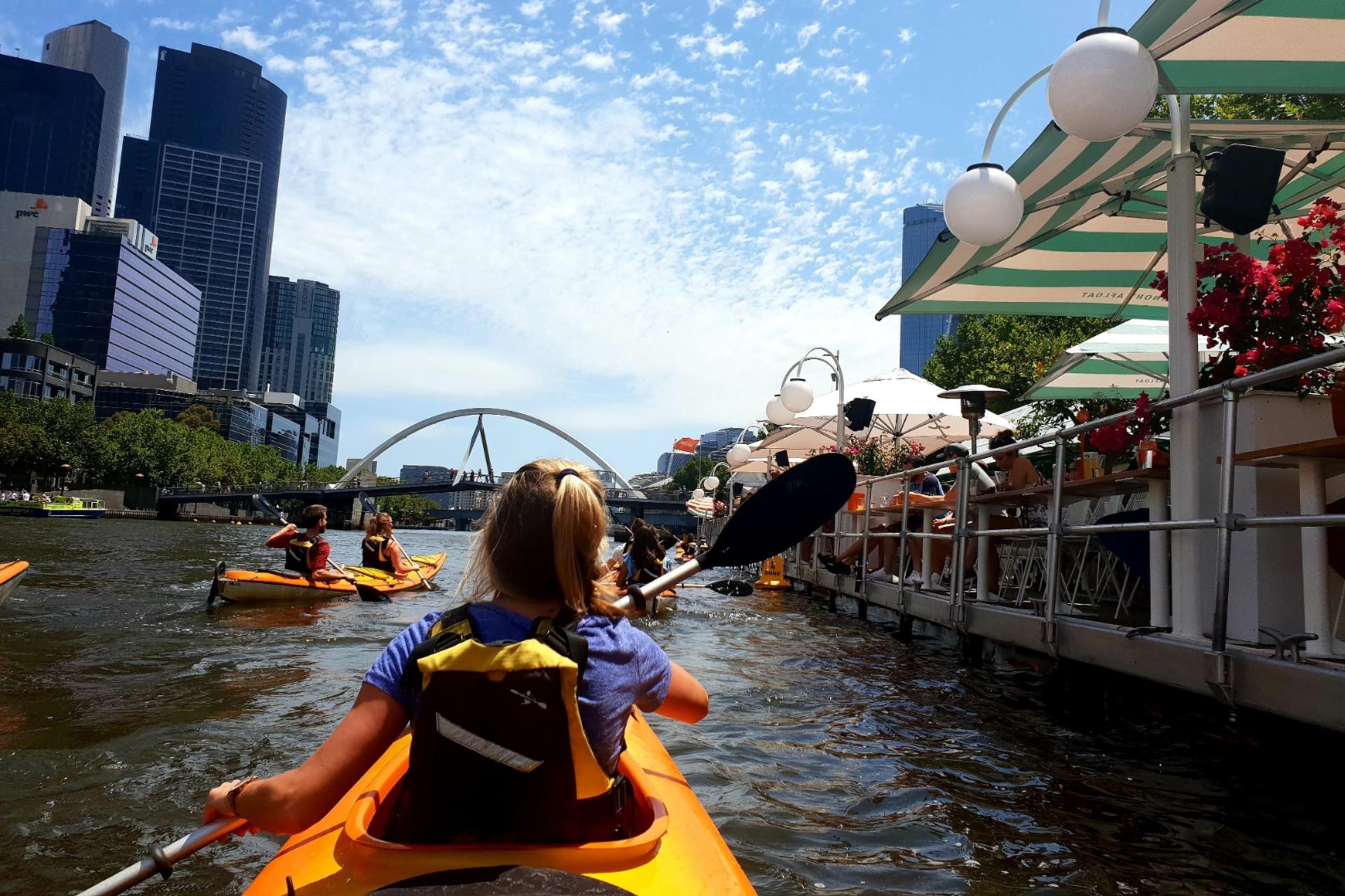 City Sightseeing Kayak Tour in Melbourne	 - Thumbnail 2