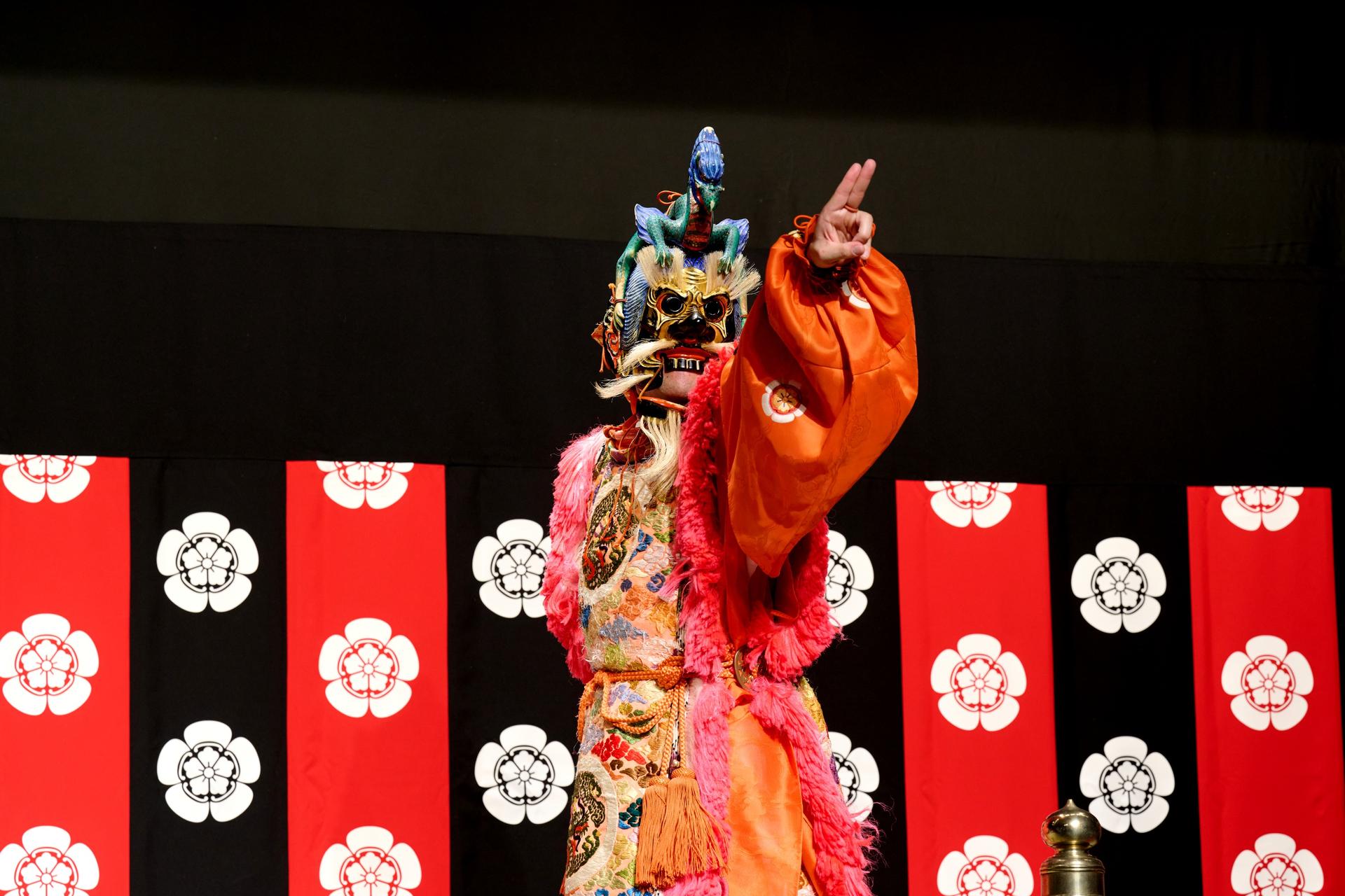 Gion Corner: Traditional Arts Performance - Thumbnail 4