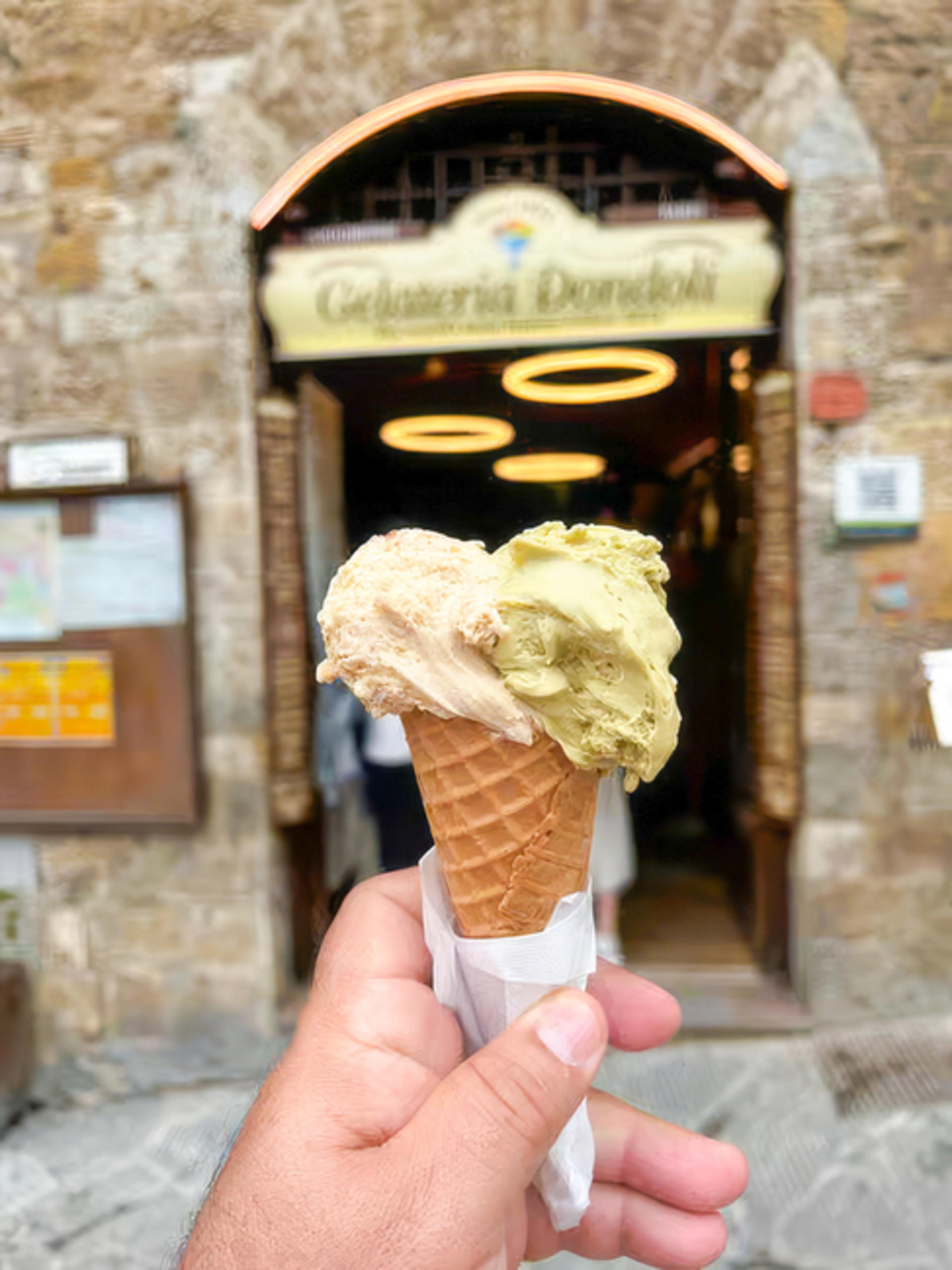 San Gimignano, Chianti and Montalcino Day Tour from Siena - Thumbnail 6