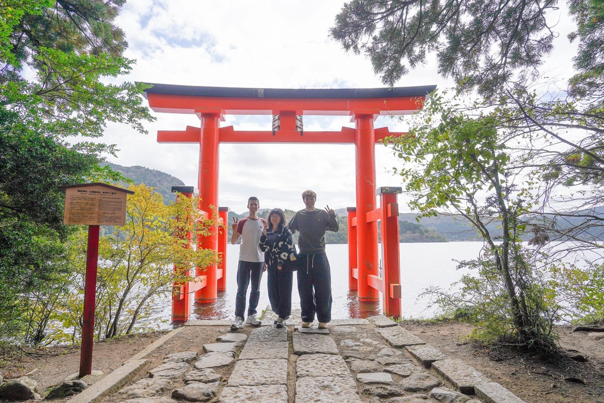 Hakone Full Day Chartered Private Tour: Art & Nature - Thumbnail 8