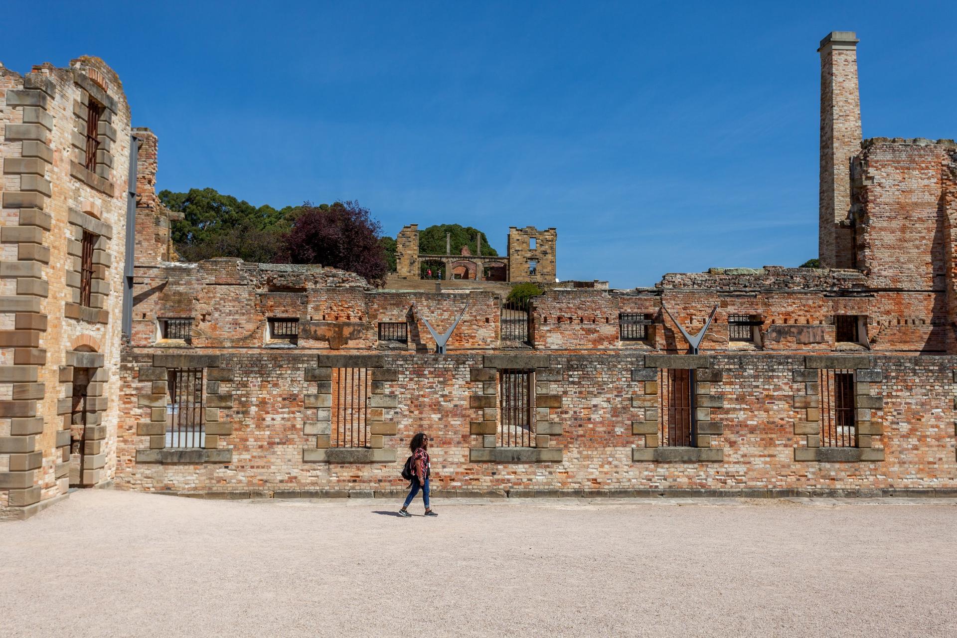 Port Arthur, Richmond & Tasman Peninsula Active Day Tour - Thumbnail 2