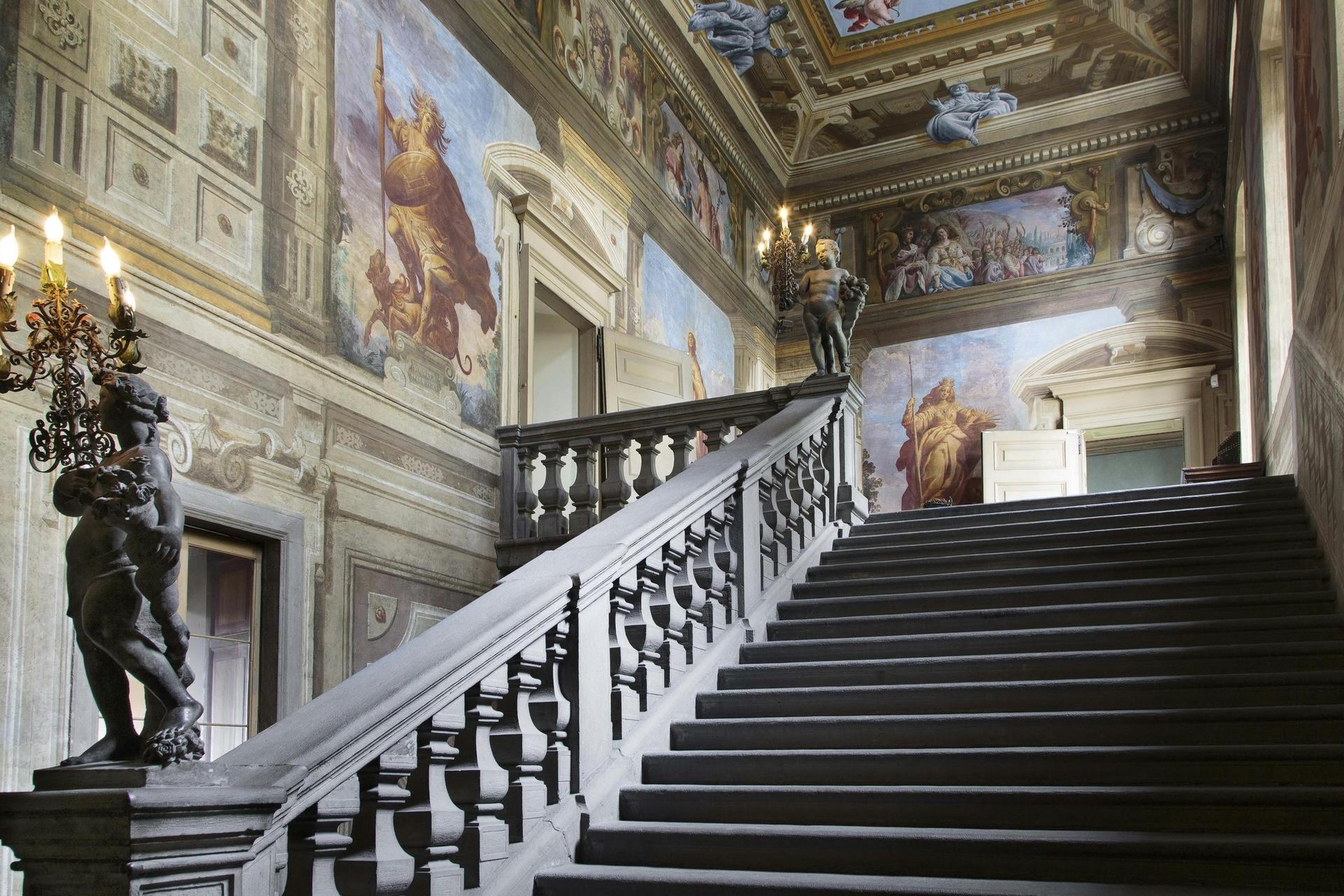 Palazzo Moroni ticket in Bergamo - Image 1