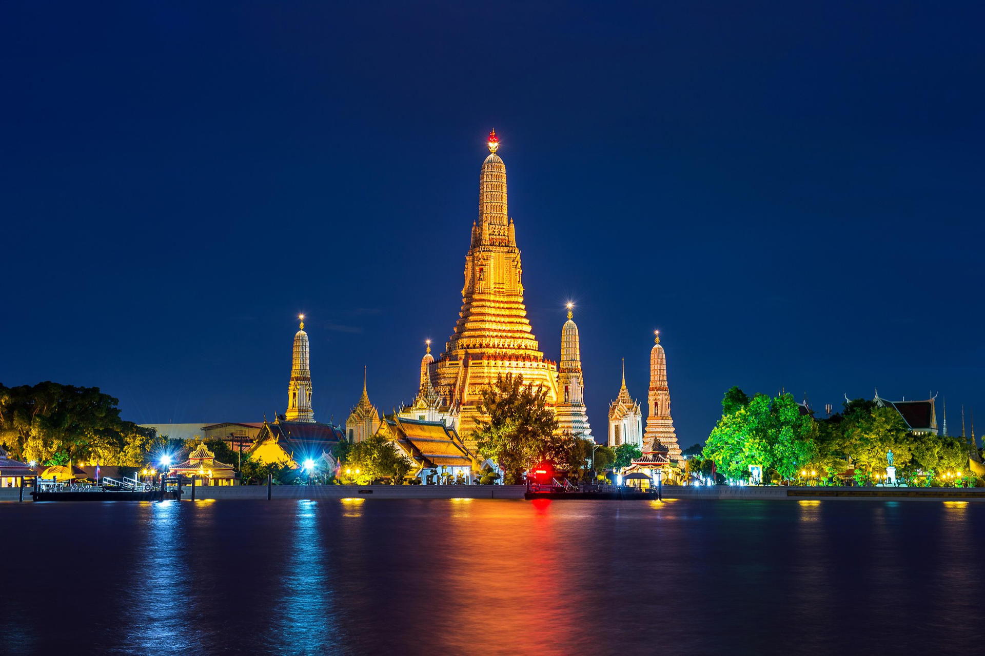 Sawasdee Chaophraya Cruise in Bangkok - Thumbnail 20