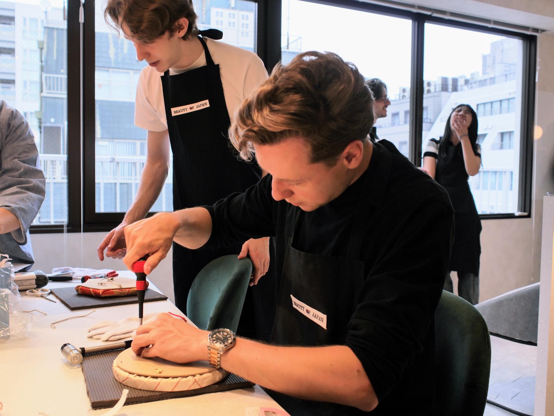 Kimono Art Workshop in Tokyo - Thumbnail 5