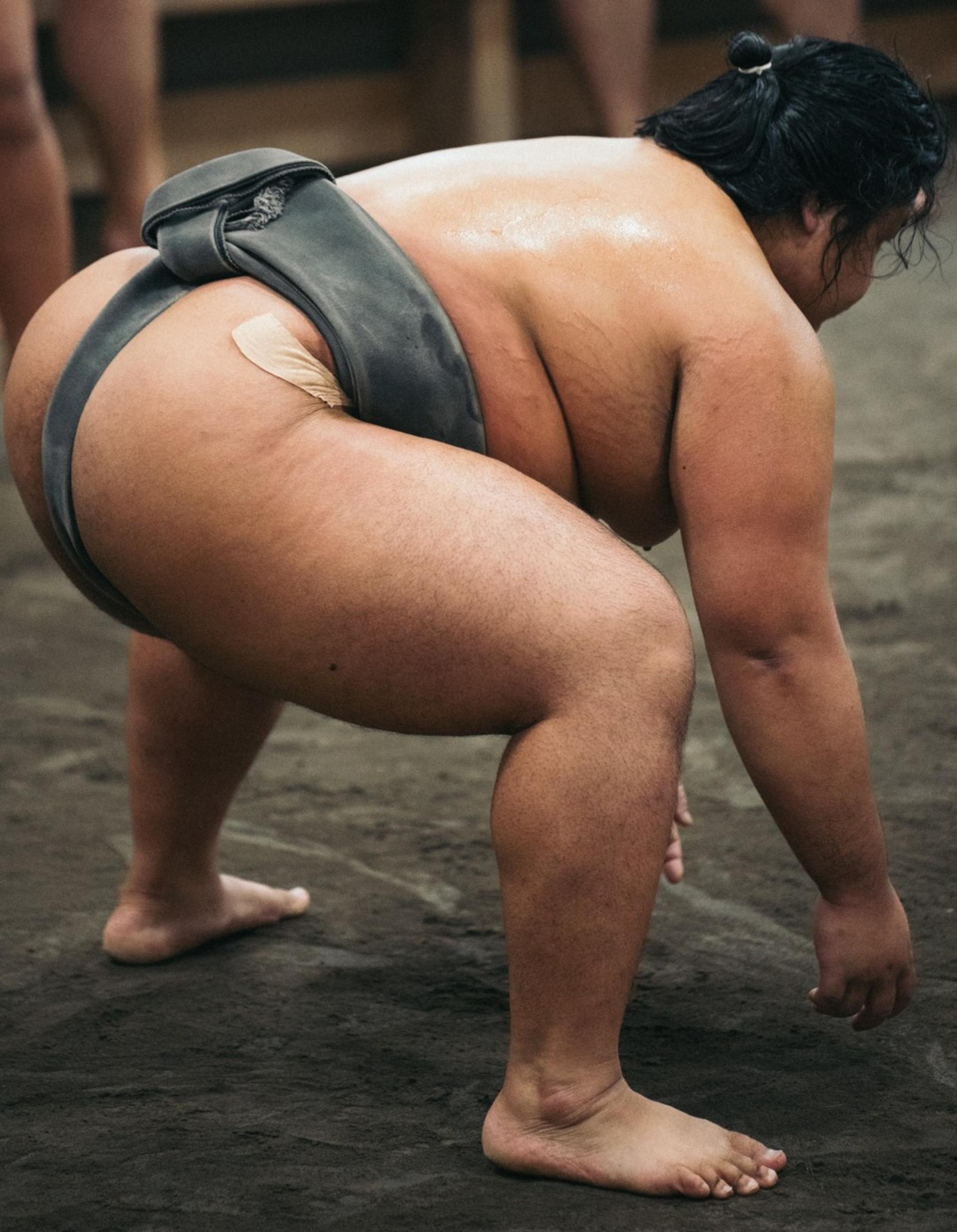 Tokyo Authentic Sumo with journalist walks - Thumbnail 19