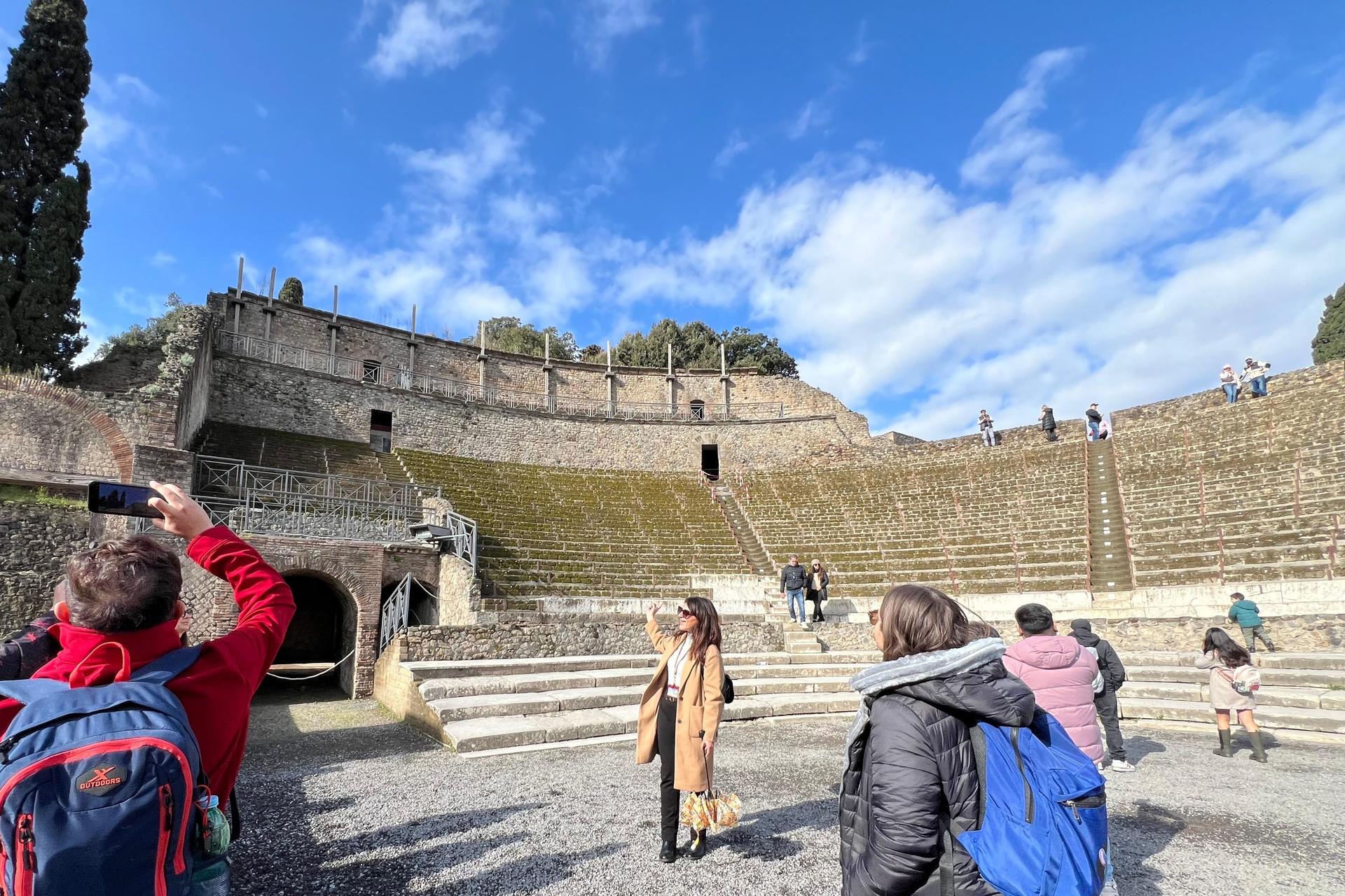 Shared Pompeii Tour from Naples - Thumbnail 3