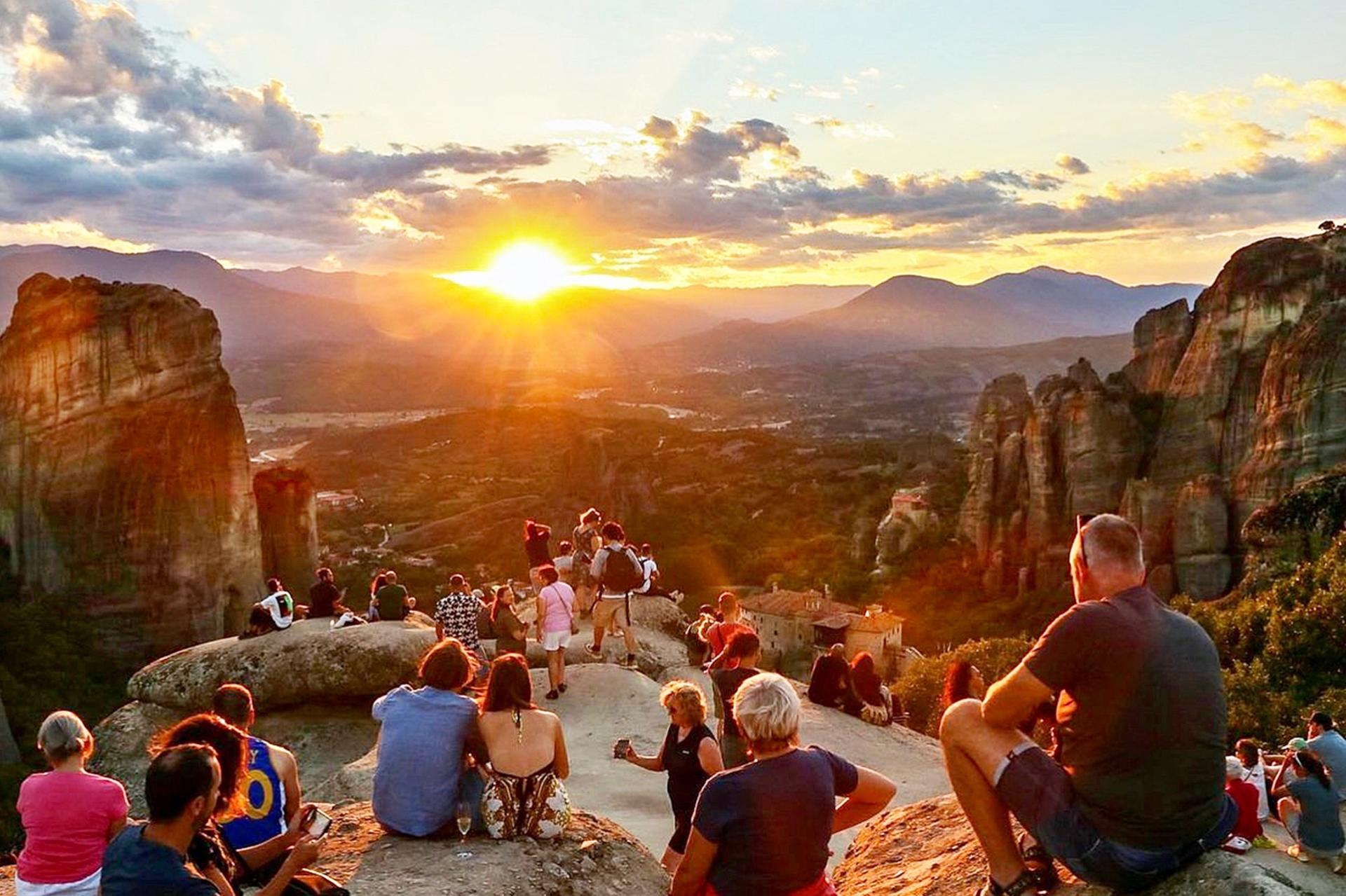 Trikala Meteora Sunset Guided Tour with Monastery Visit - Image 1