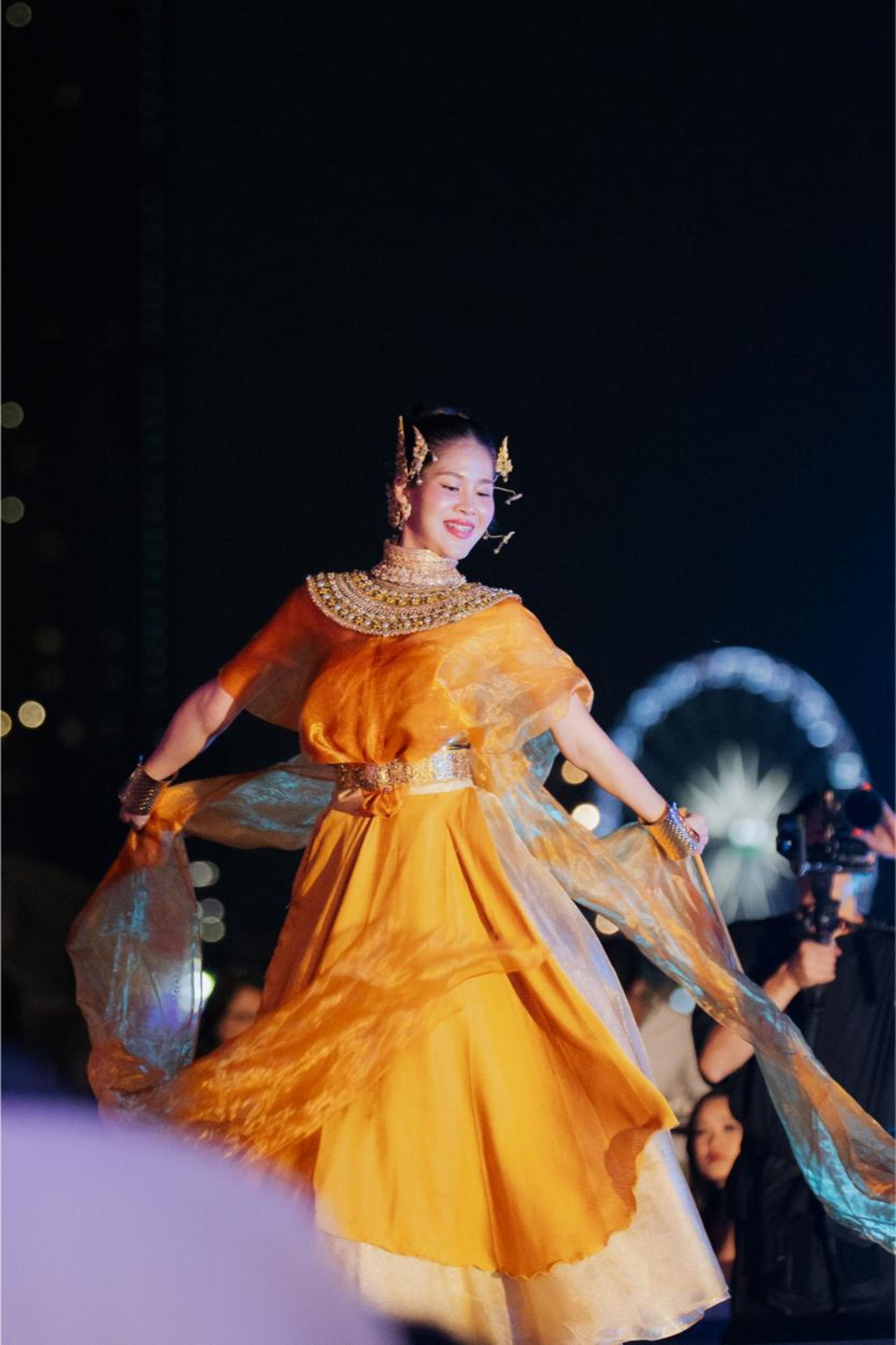 Theatrical Dining at Sala Lakorn, Anantara Riverside Bangkok - Thumbnail 42
