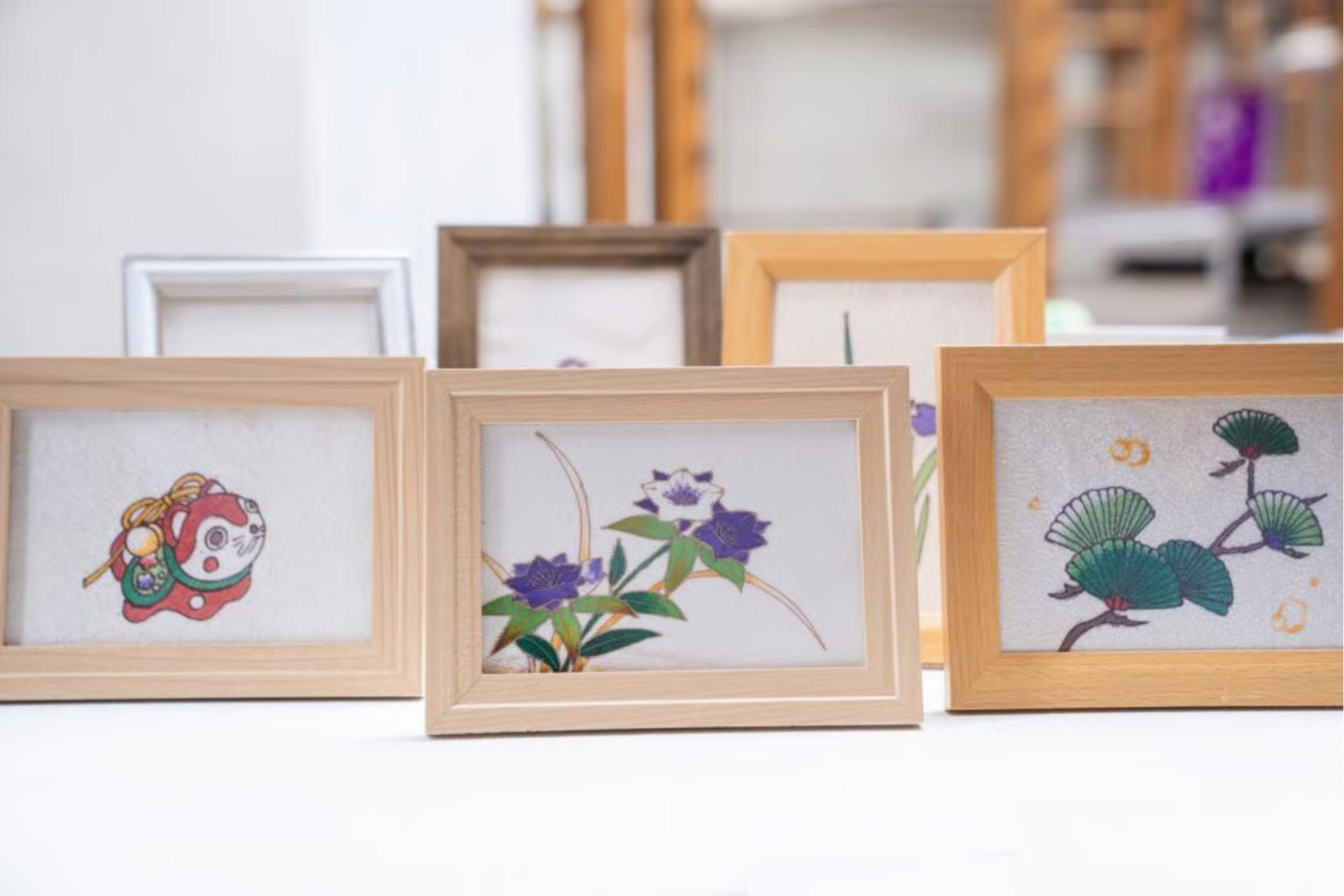 Kyoto Fushimi: Artisan-Led Hand-Painted Kyo-Yuzen Workshop - Thumbnail 10