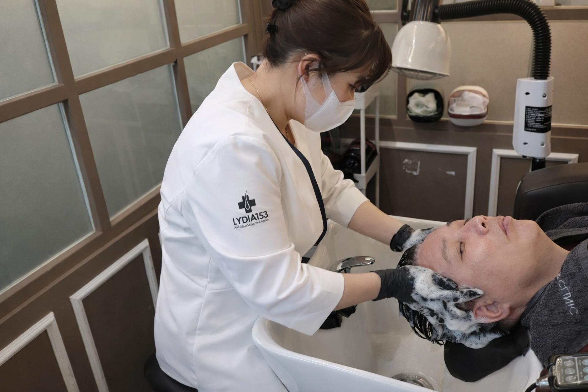 Seoul Premium Head Spa & Anti-Aging Skincare (K-Beauty Phd-Designed) - Thumbnail 7