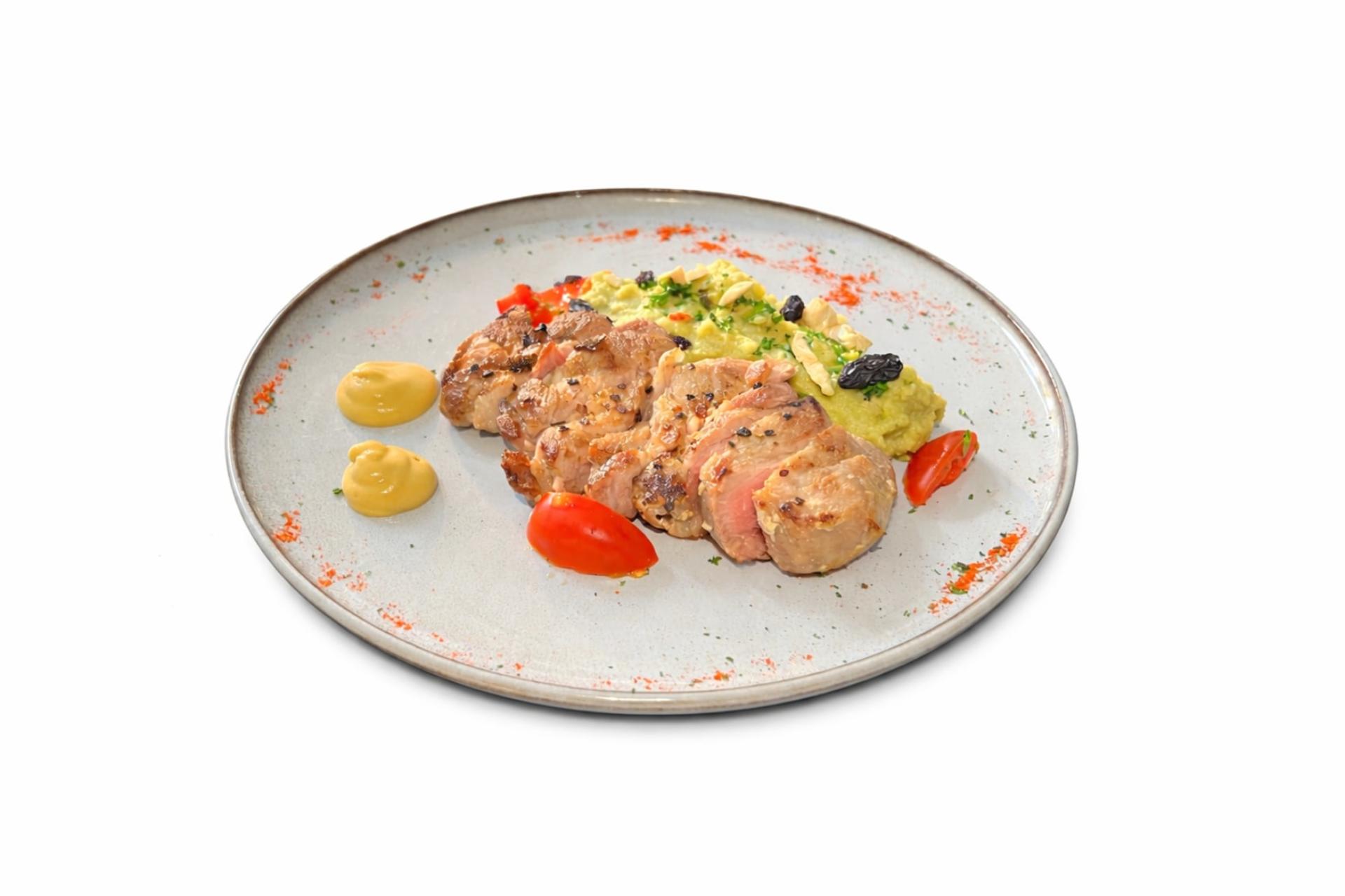 YOUNGS Restaurant & Bar in Seletar - Thumbnail 14