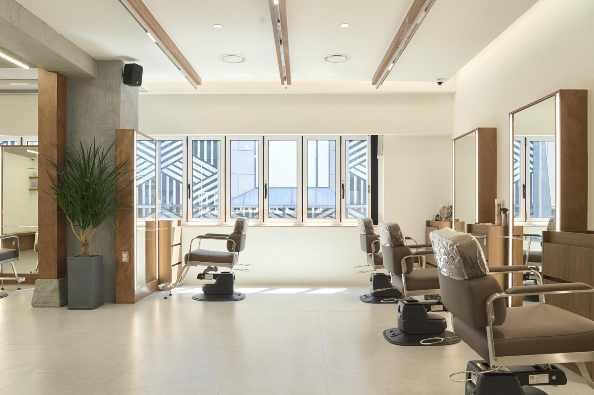 Monoc: Premium Head Spa & Hair Salon in Myeongdong - Thumbnail 5