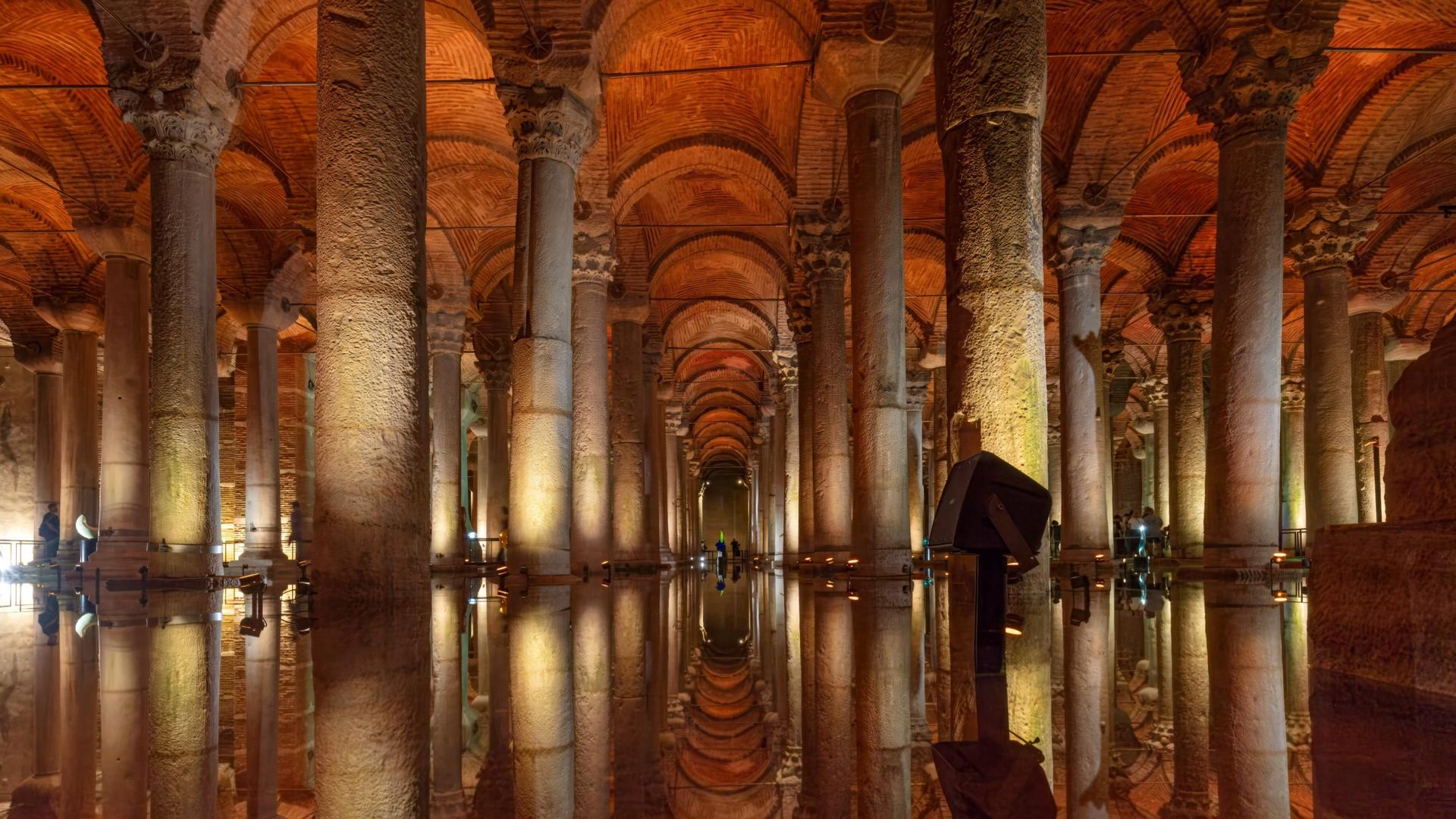 Basilica Cistern Skip-the-Line Ticket - Thumbnail 12