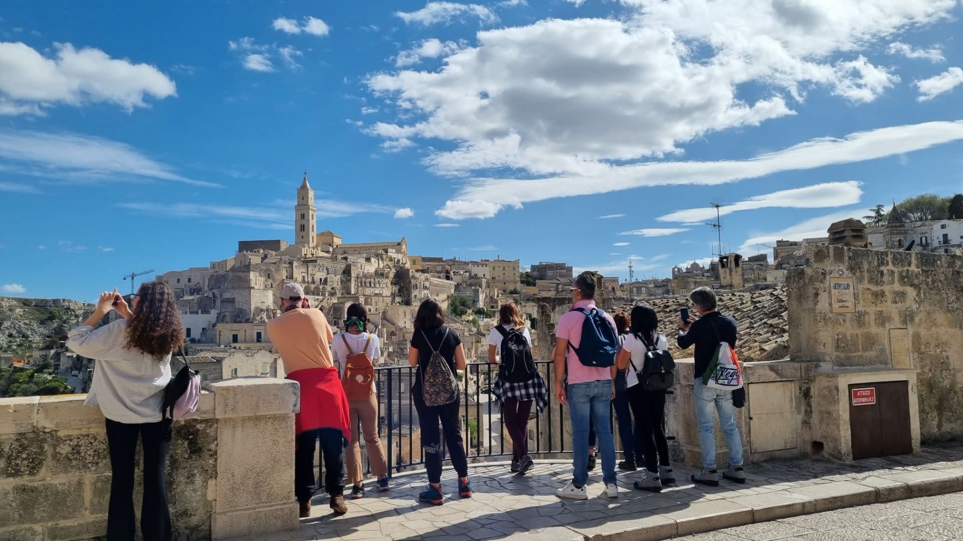 Sassi di Matera tour in Basilicata with entry to cave houses  - Thumbnail 2
