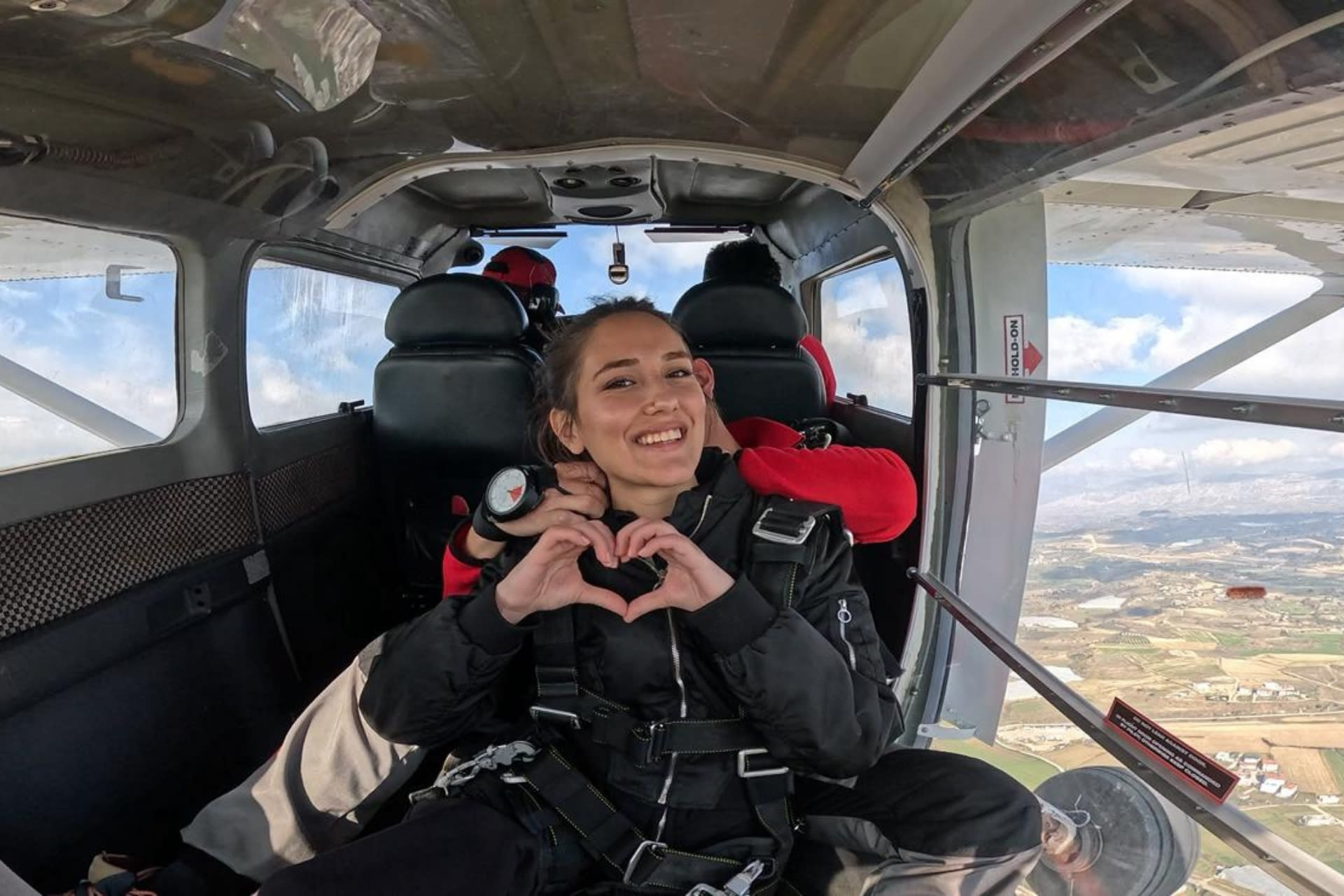 Skydive Antalya: Manavgat Tandem Jump Experience with Transfers - Thumbnail 5